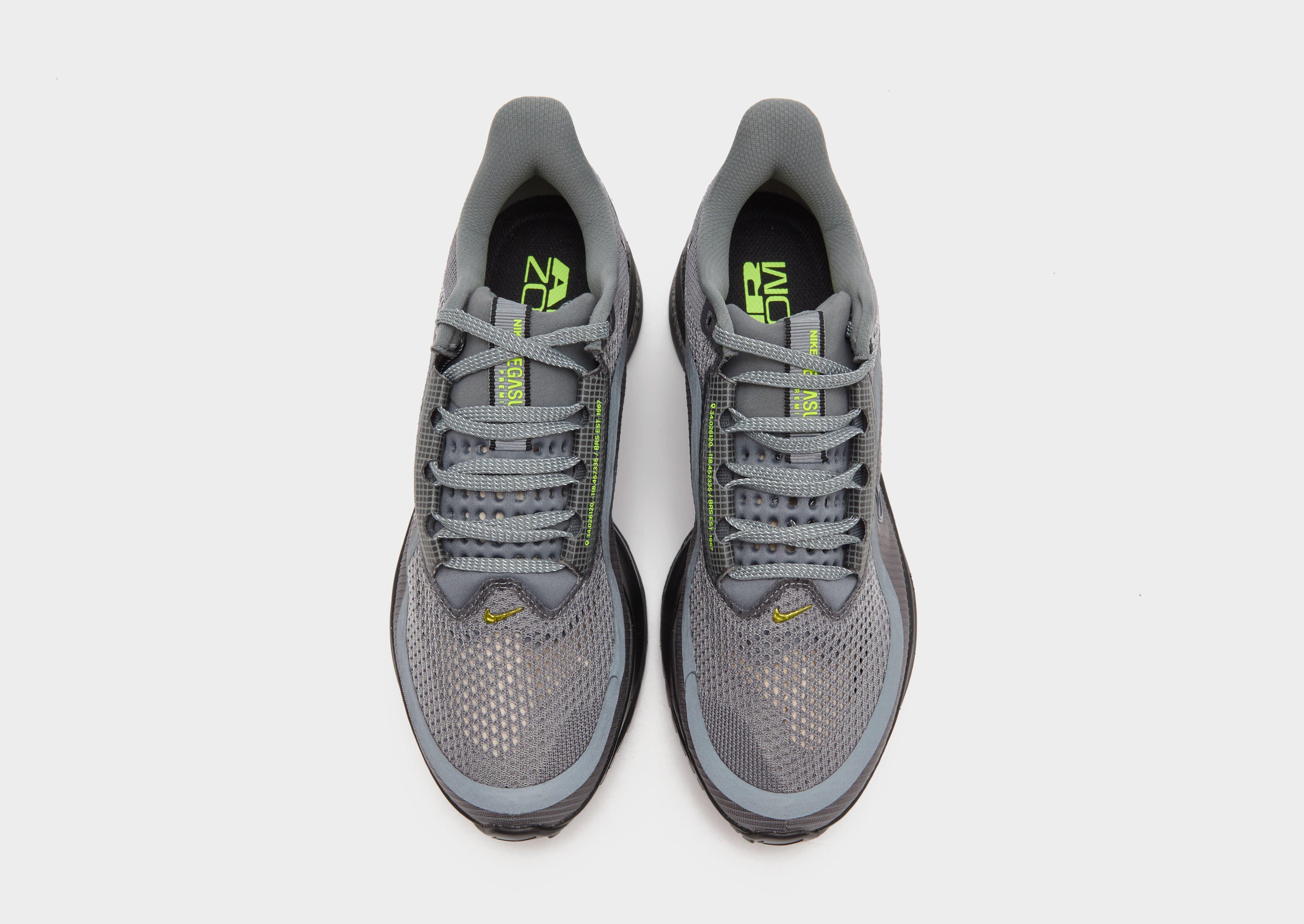 Мъжки обувки за бягане NIKE PEGASUS PREMIUM HQ2592-012 Сив