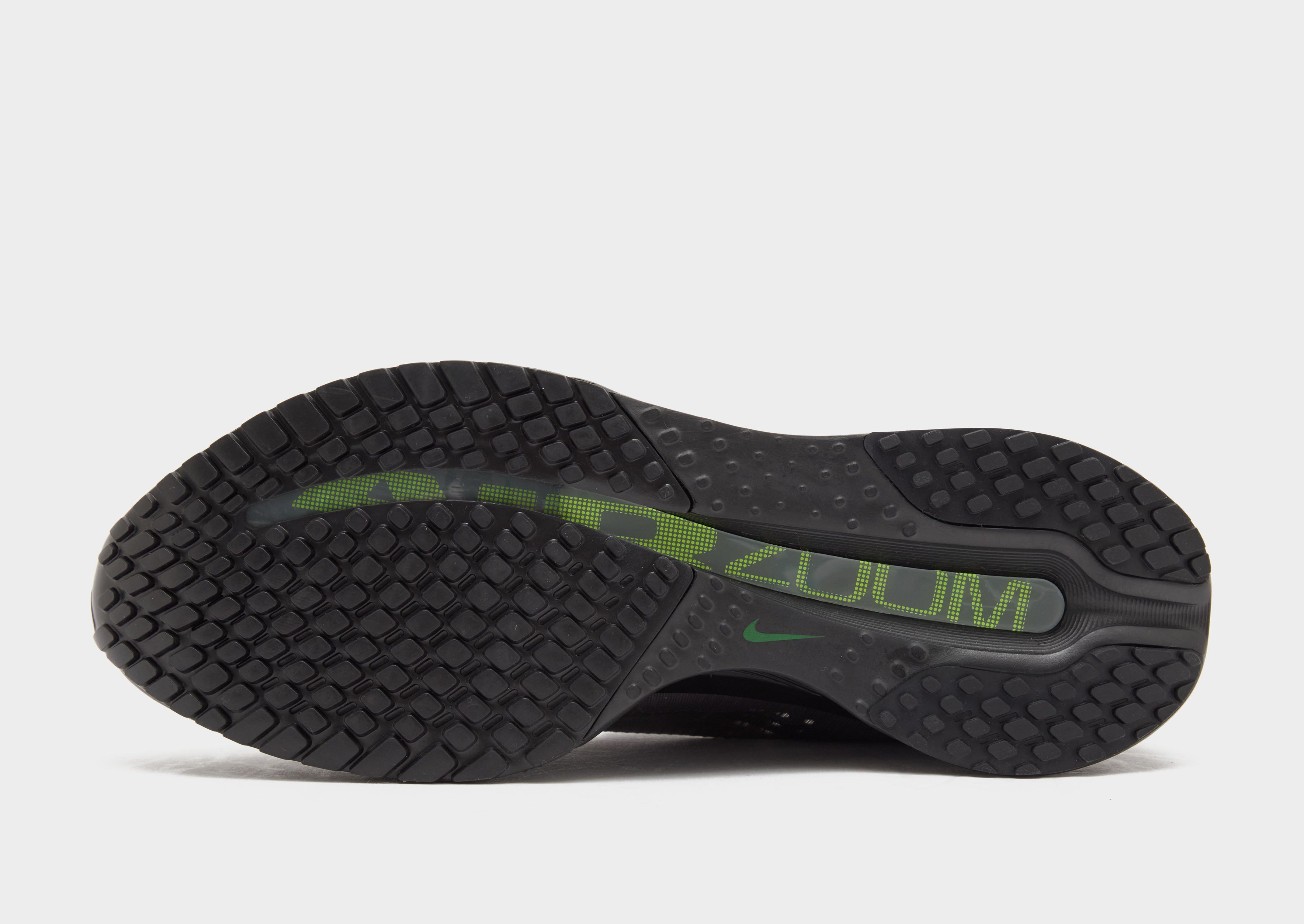 Мъжки обувки за бягане NIKE PEGASUS PREMIUM HQ2592-012 Сив