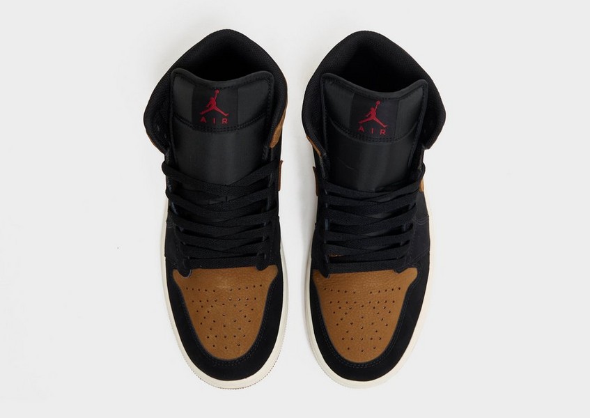 Air Jordan 1 Mid Se