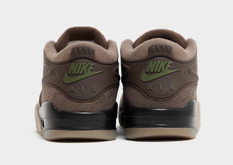 Adidași pentru bărbați AIR JORDAN 4 RM FQ7939-022 Maro
