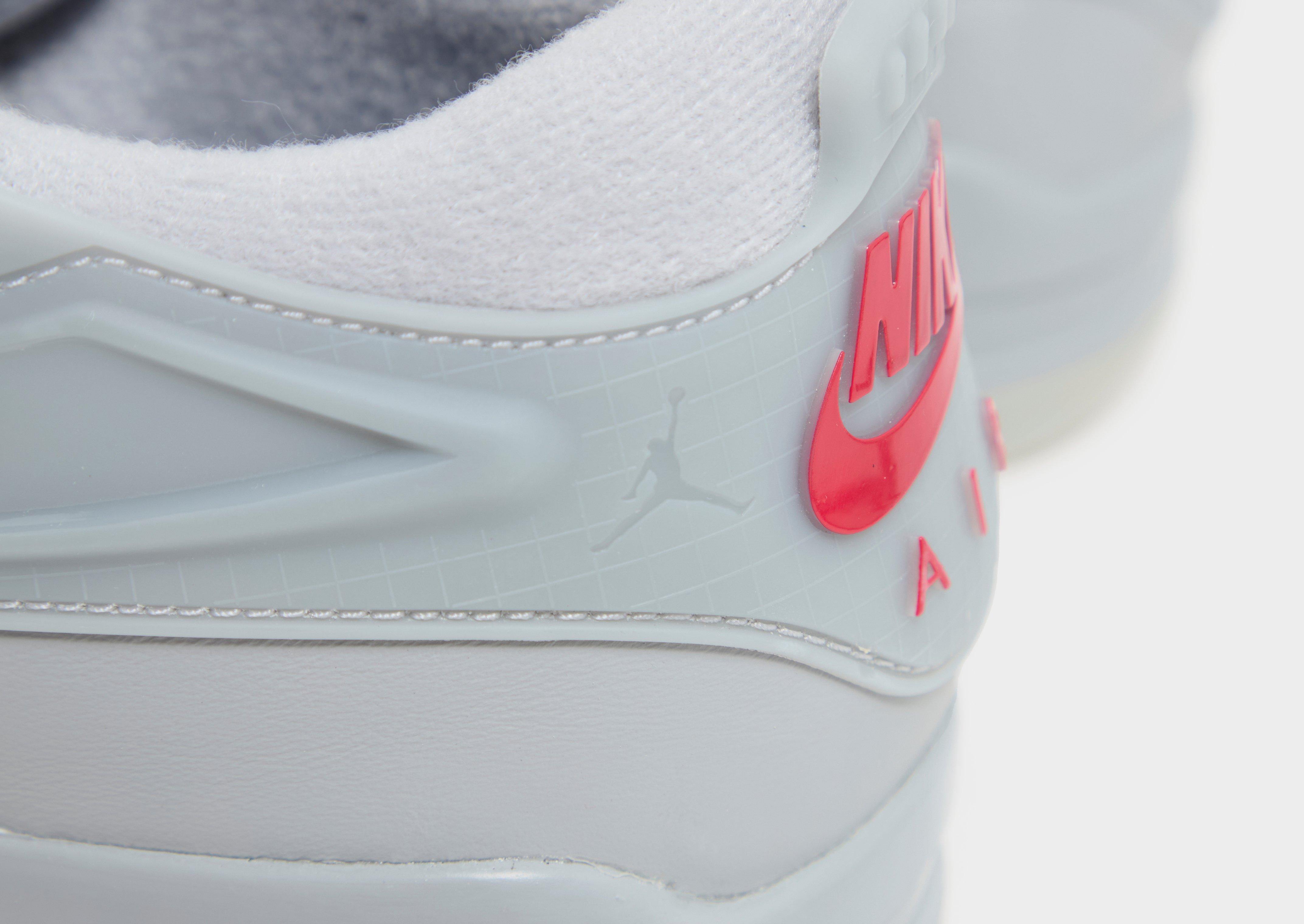 Мъжки маратонки AIR JORDAN 4 RM FQ7939-005 Сив