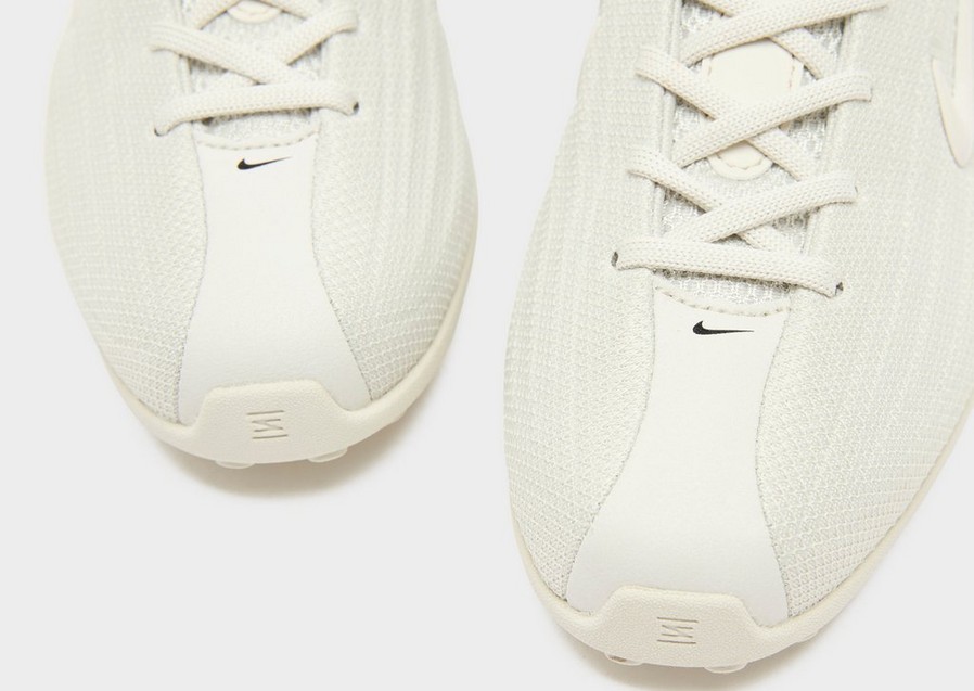 Adidași de damă NIKE W SHOX Z HQ7540-004 Bej