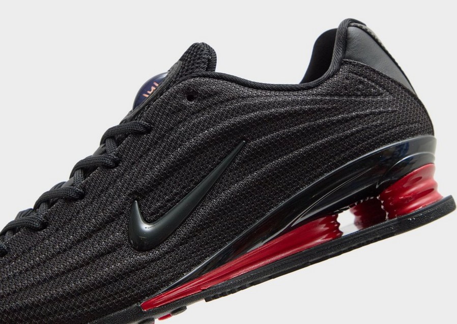 Adidași de damă NIKE W SHOX Z HQ7540-002 Negru