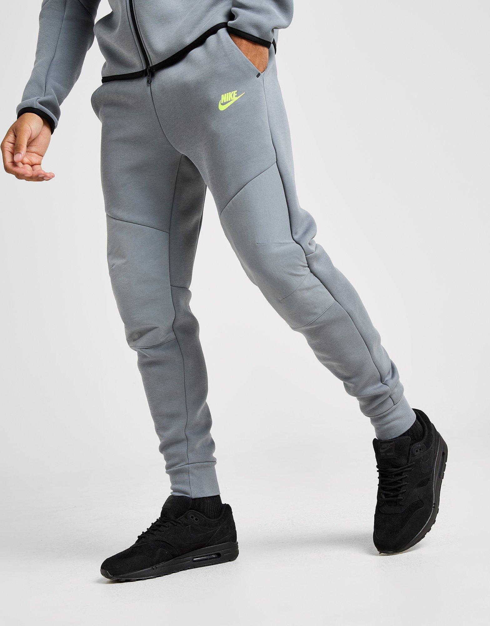 Nike Nohavice  Tech Fleece Jogger