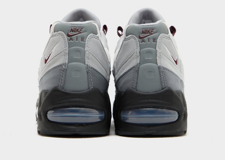 Adidași de damă NIKE W AIR MAX 95 IM6016-084 Gri