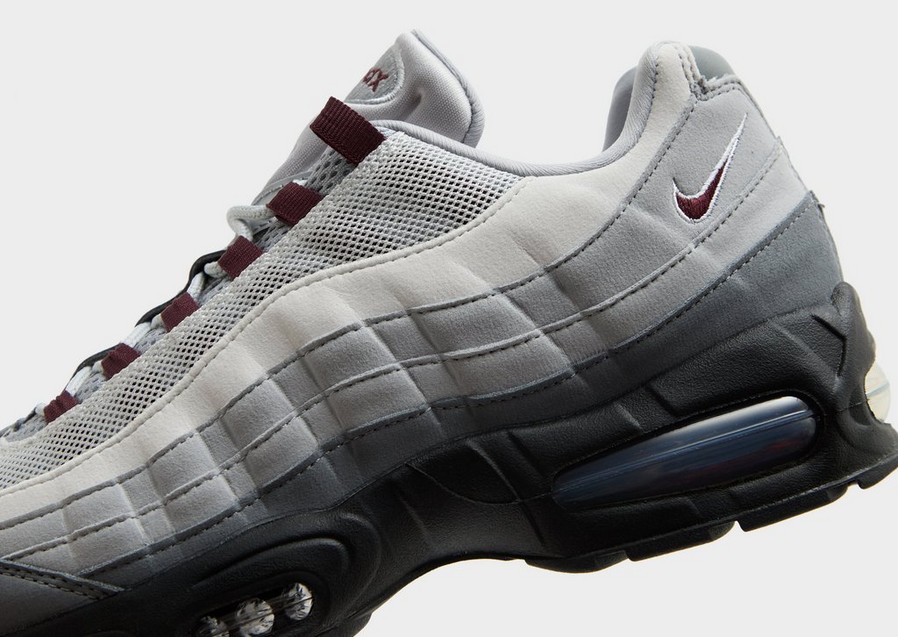 Adidași de damă NIKE W AIR MAX 95 IM6016-084 Gri