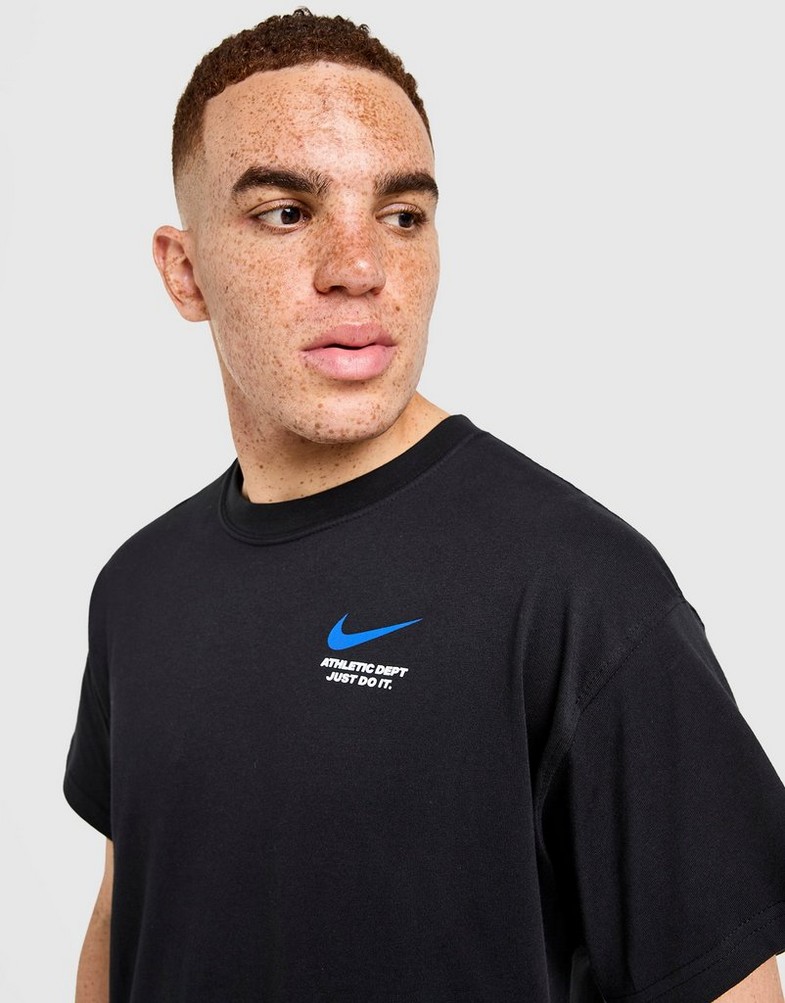 Tricou pentru bărbați NIKE TRICOU HELIER M SS MAX90 IQ2763-010 Negru