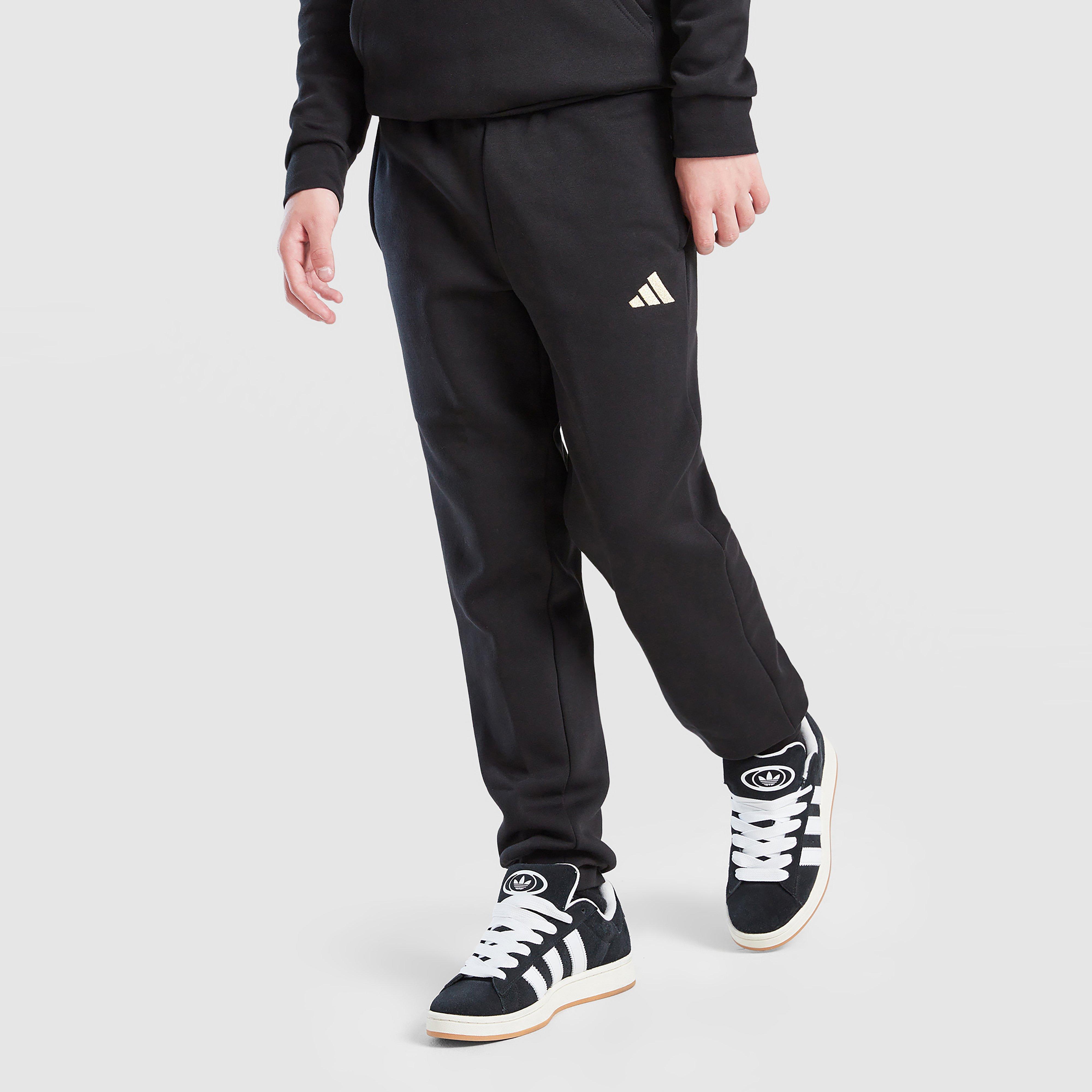 Detské nohavice ADIDAS NOHAVICE  JB FLEECE PNT