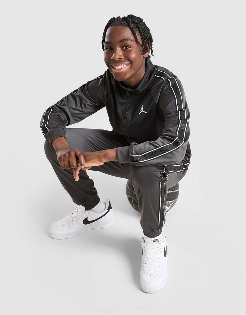 JORDAN СПОРТИВНИЙ КОСТЮМ $TAPE SUIT BLK/GREY 95F677-G9Q | колір