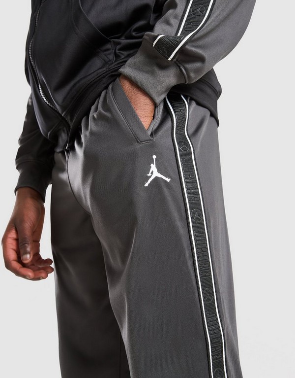 Jordan Dres Tape Suit