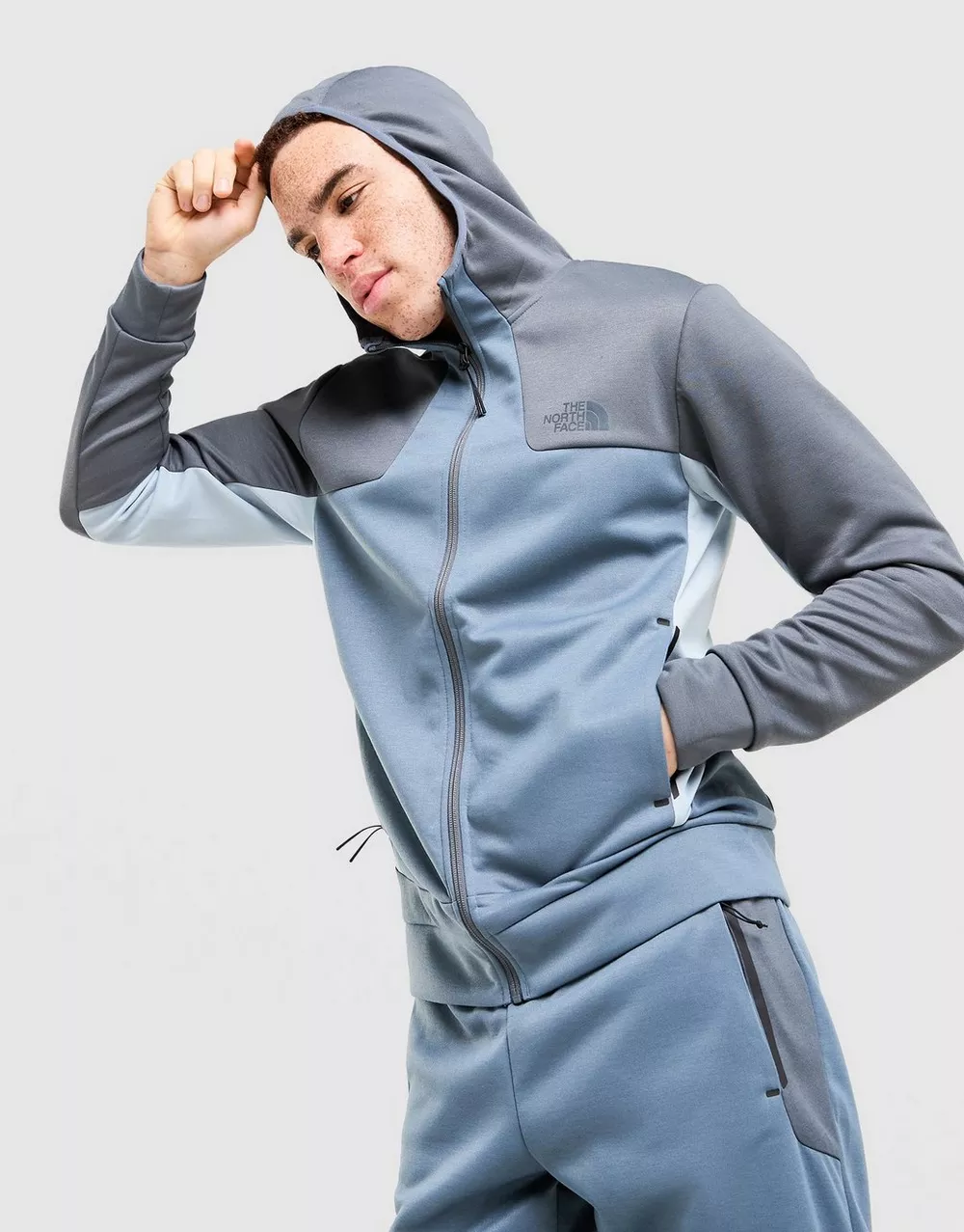 THE NORTH FACE КОФТА НА БЛИСКАВЦІ   З КАПЮШОНОМ M KAVEH, фото 1 з 5