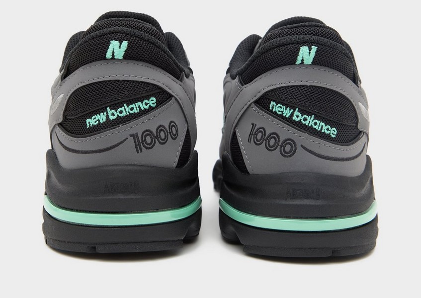 New Balance 1000 V1