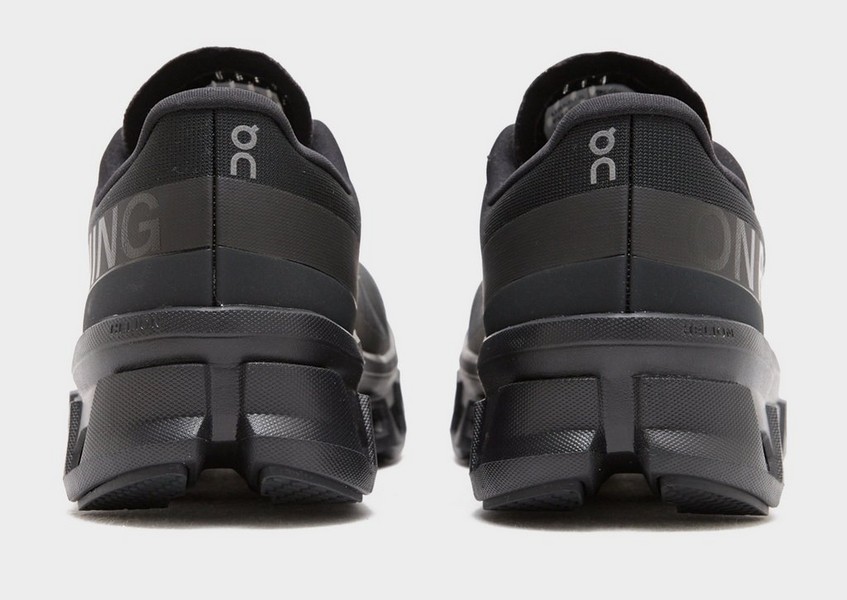 On Cloudmonster 1 - obrazek 3