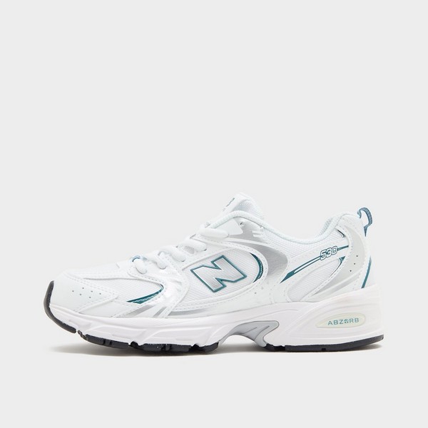 Jak wyczyścić białe buty z siatki? Poradnik pielęgnacji obuwia NEW BALANCE 530