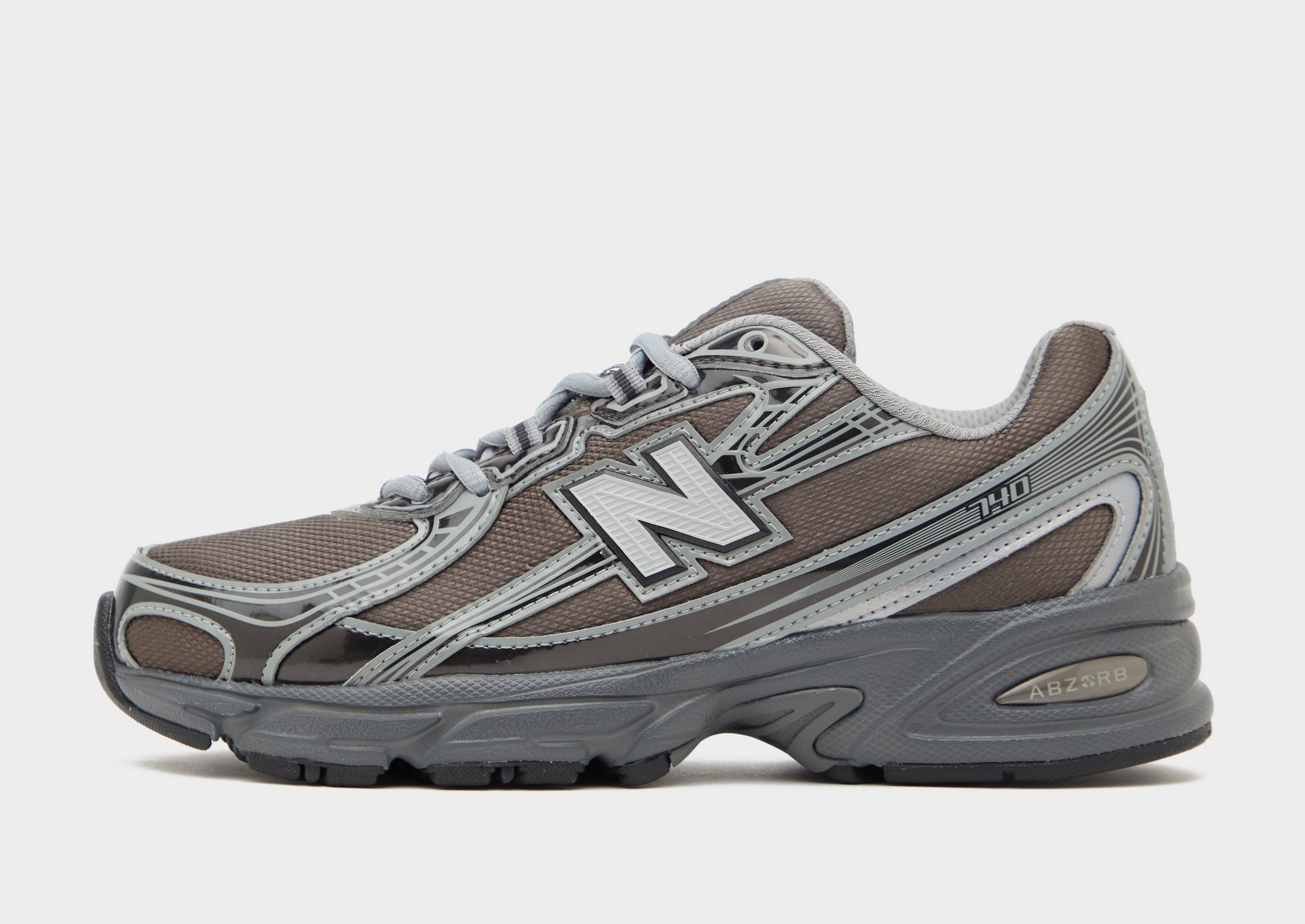 New Balance 740