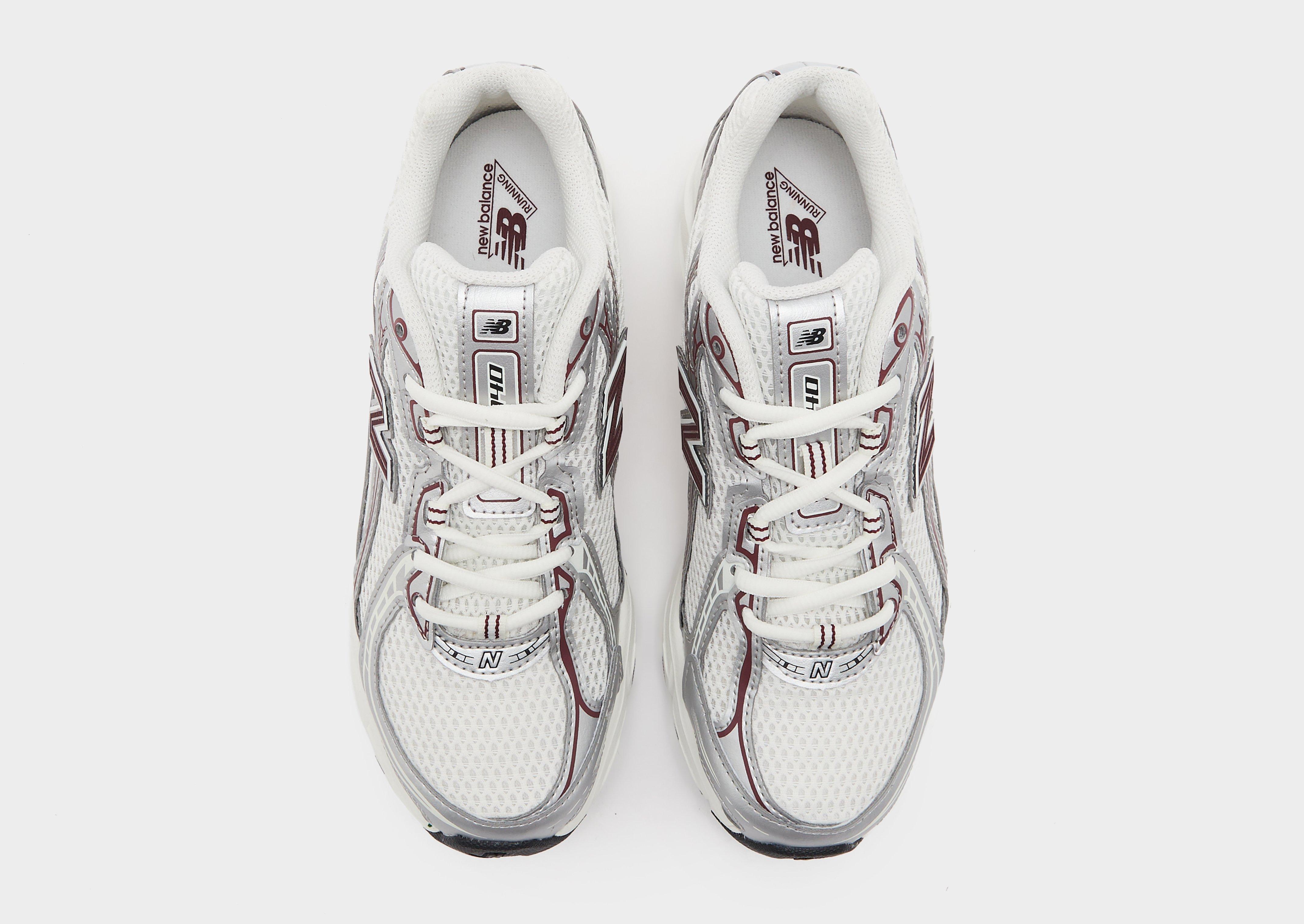 New Balance 740