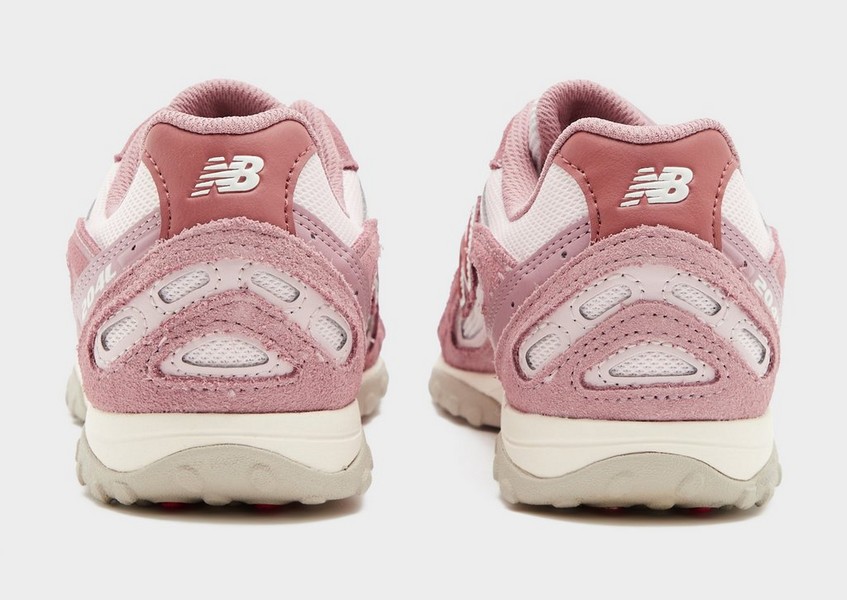 New Balance 204L