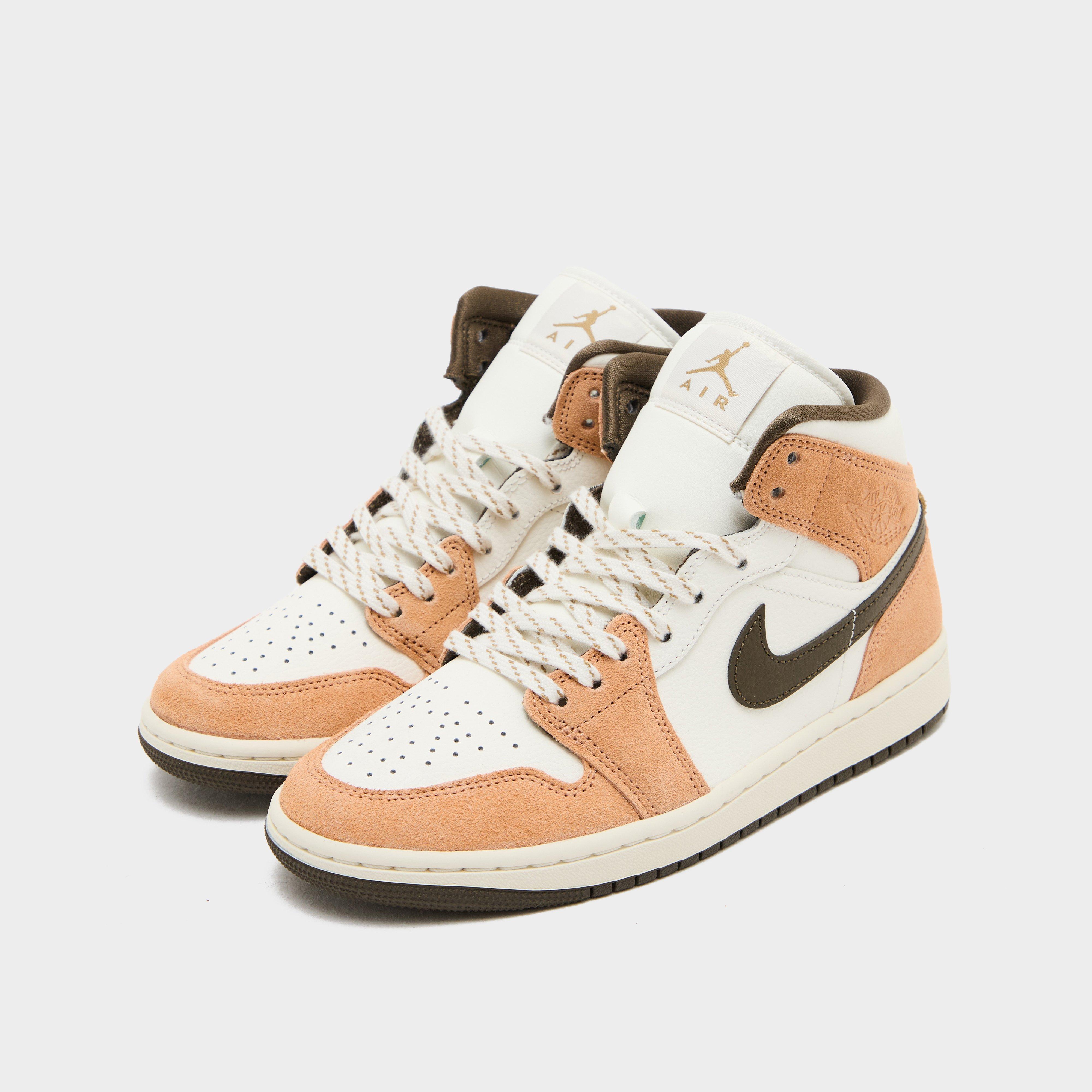 Жіночі кросівки WMNS JORDAN 1 MID EDG