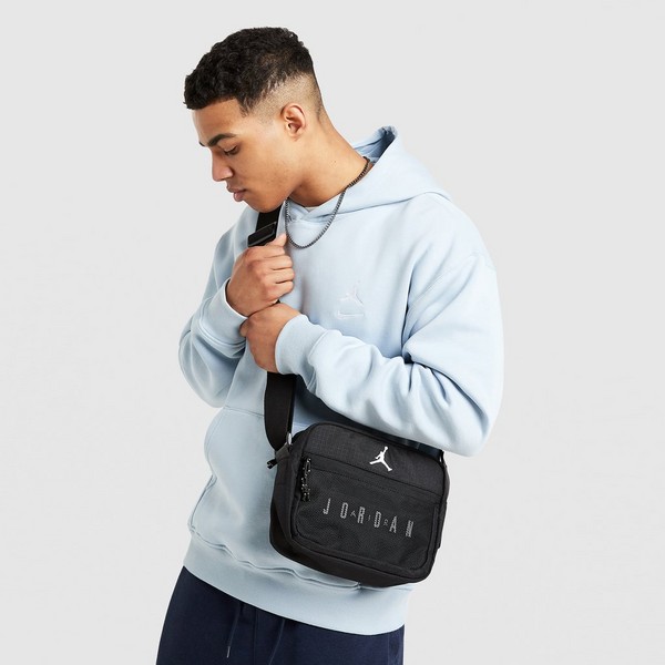 JORDAN TÁSKA BLACKTOP MESSENGER