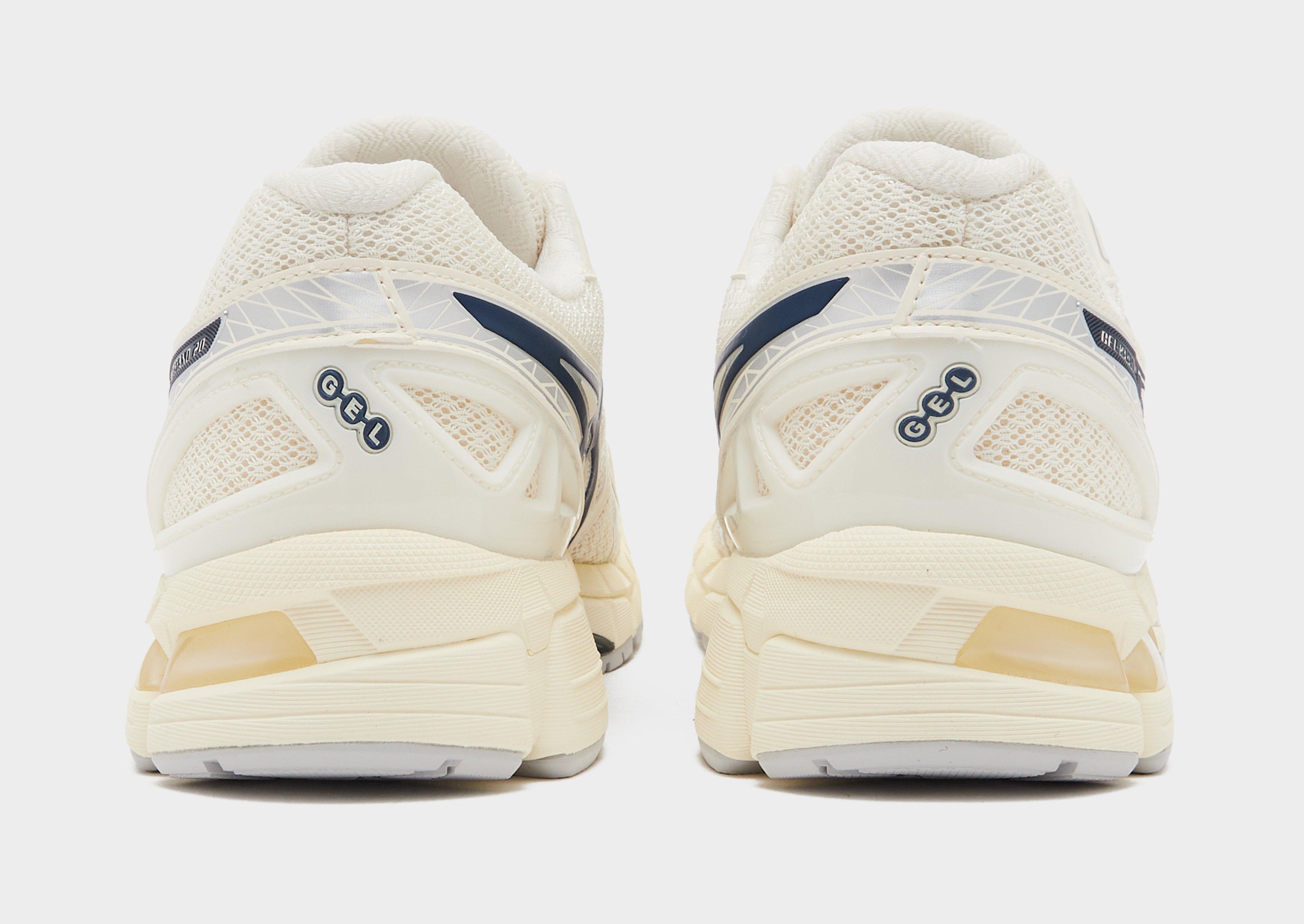 Adidași pentru bărbați ASICS GEL-KAYANO 20 1203A388-104 Bej