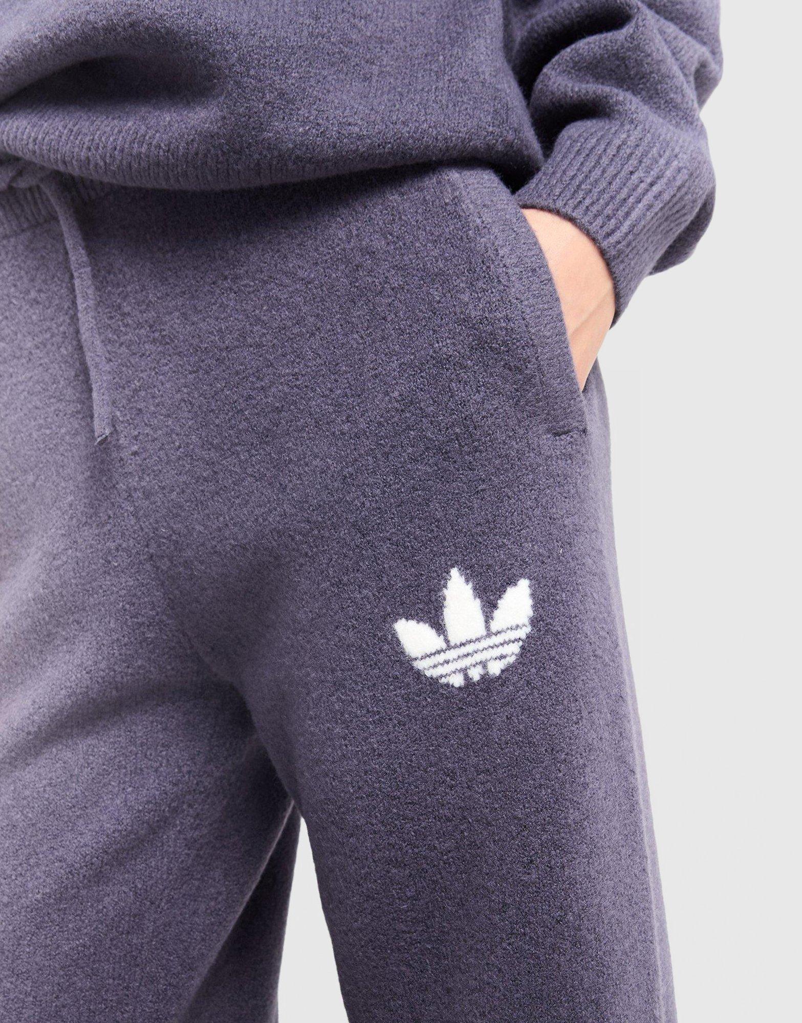 ADIDAS SPODNIE KNITTED PANTS KQ8337 Szary