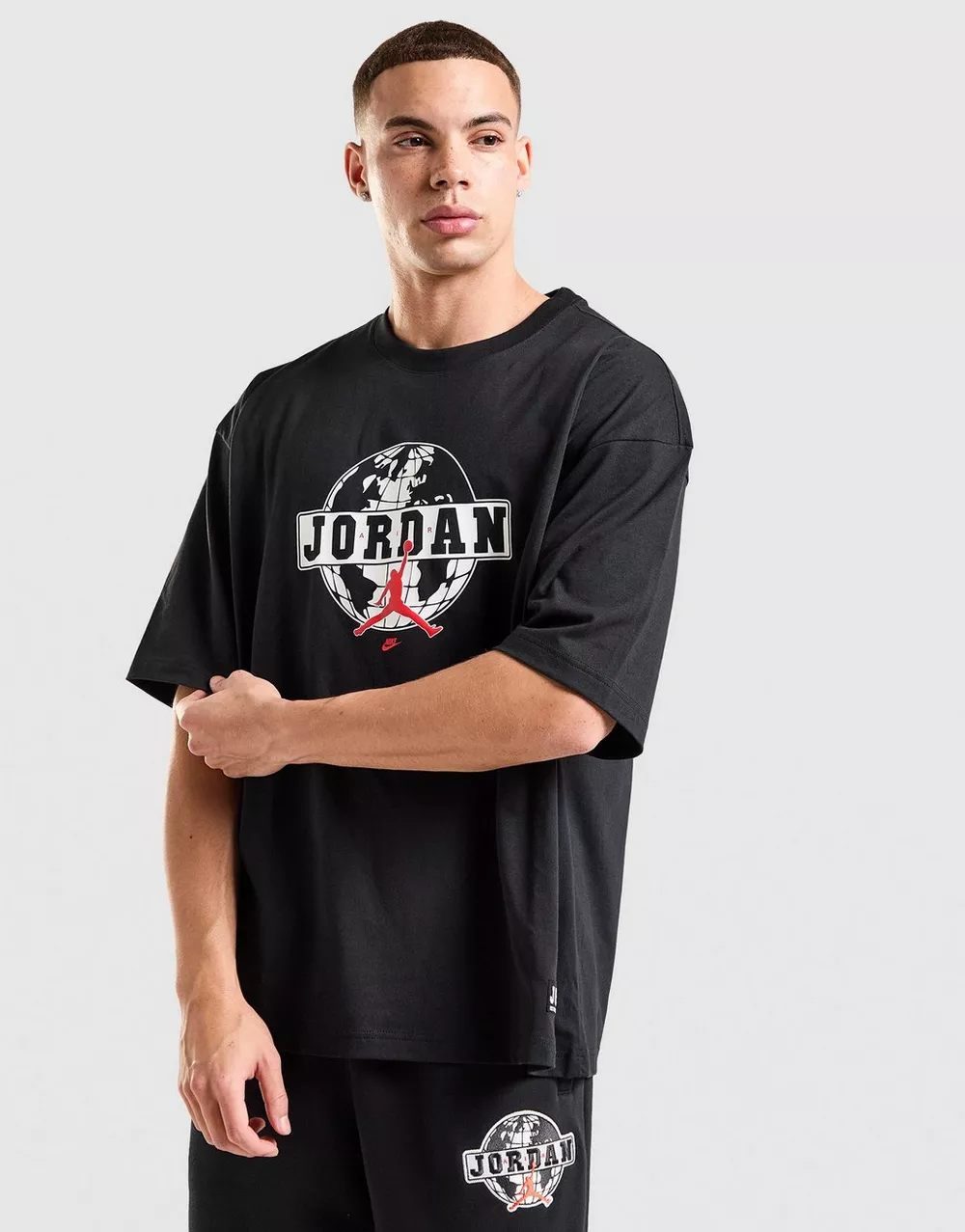 JORDAN ФУТБОЛКА M J GLOBE GFX OVSZ SS CREW, фото 1 з 4