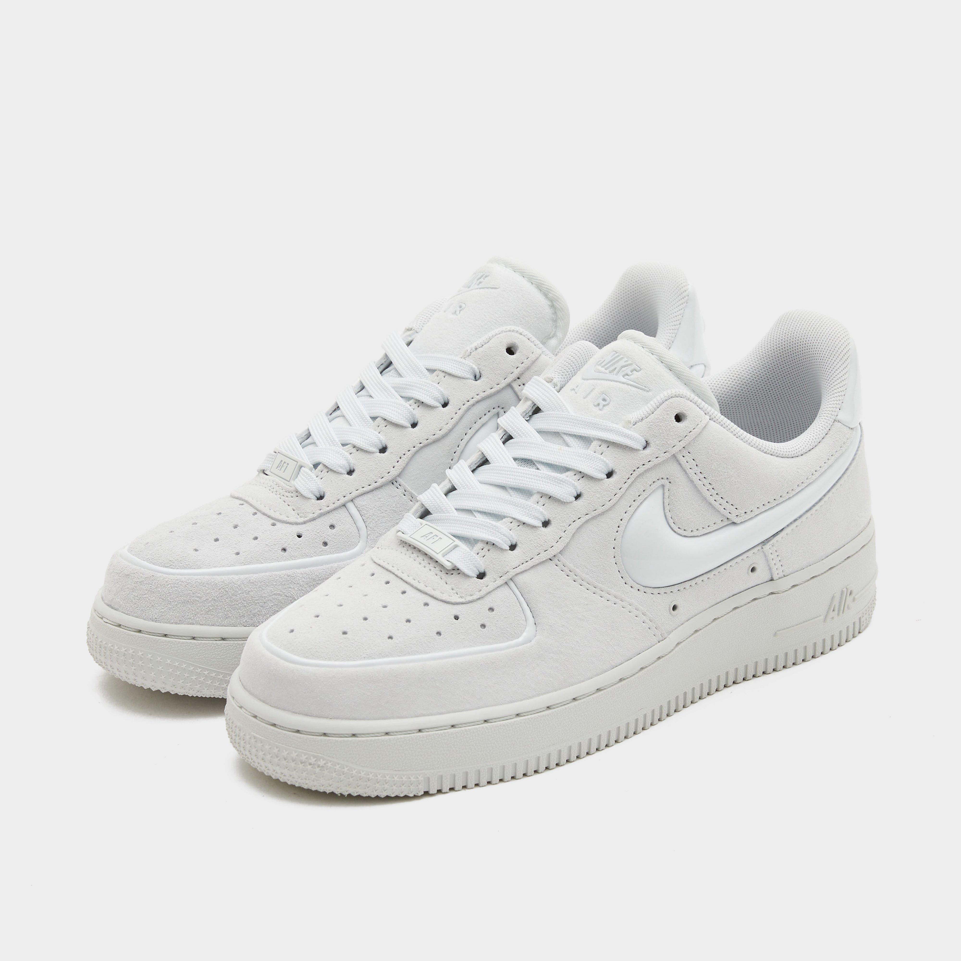 Buty sneakersy damskie NIKE W AIR FORCE 1 '07 TREND RM
