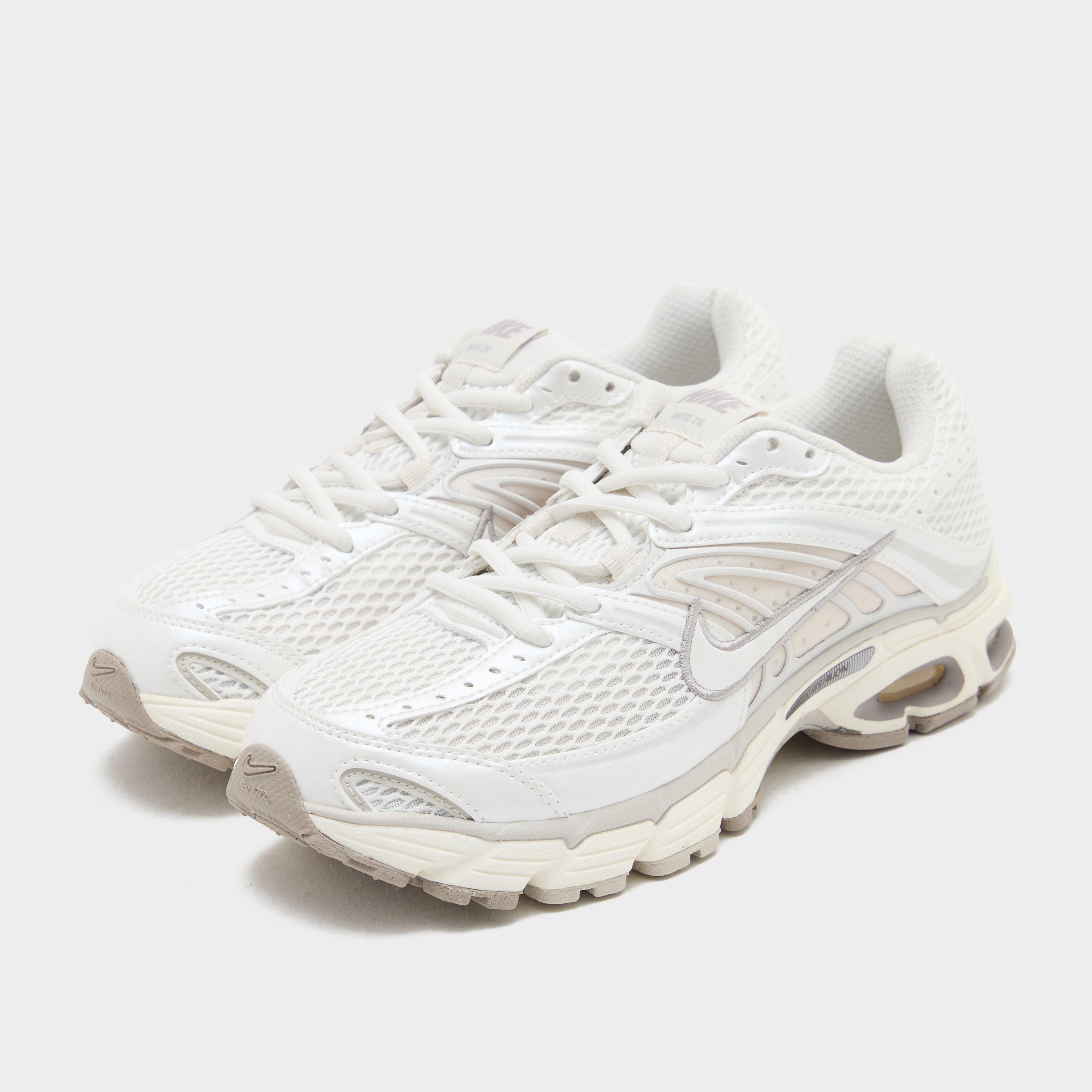 Adidași de damă NIKE W AIR MAX MOTO 2K NNEU