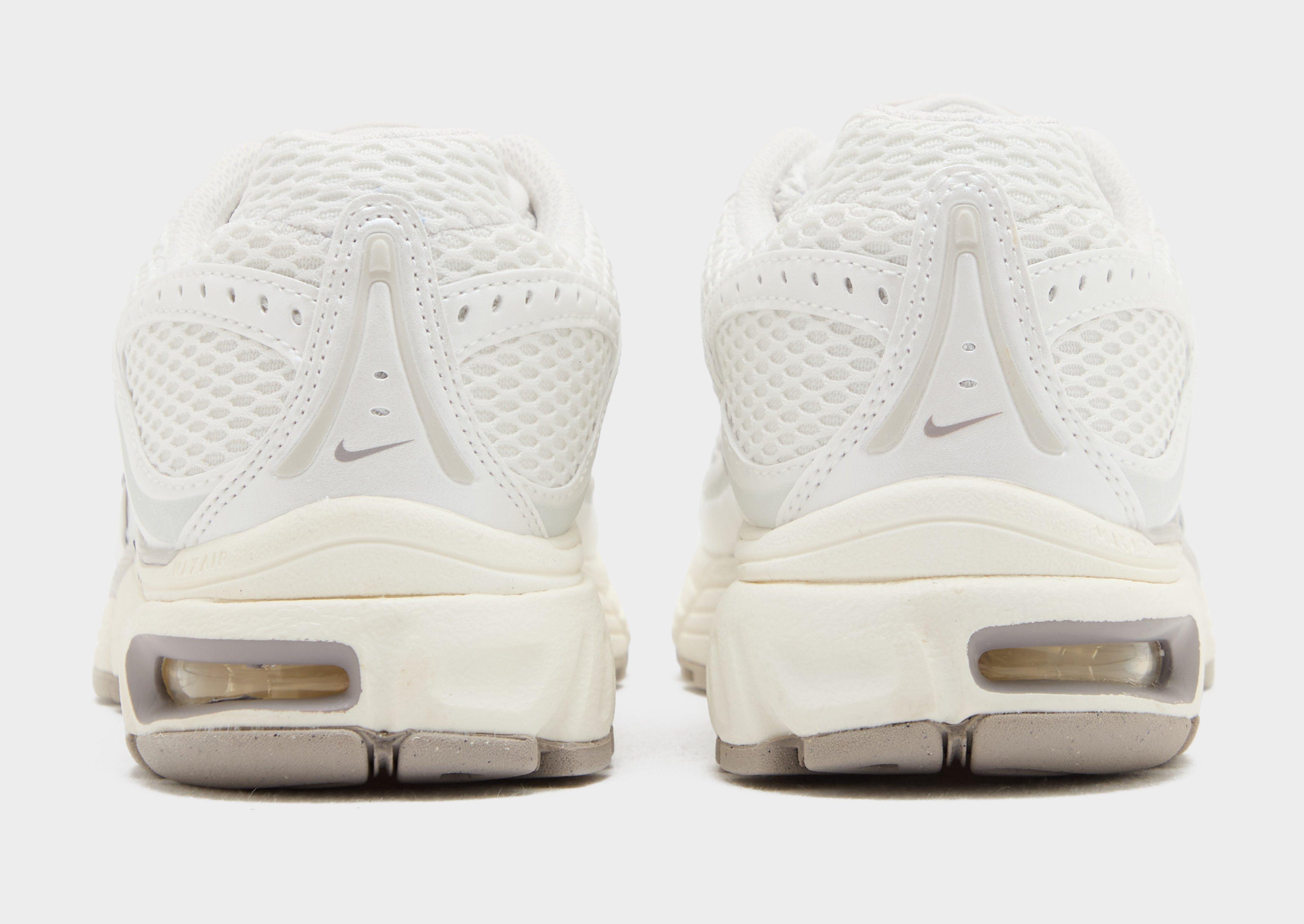 Adidași de damă NIKE W AIR MAX MOTO 2K NNEU IQ0272-030 Bej