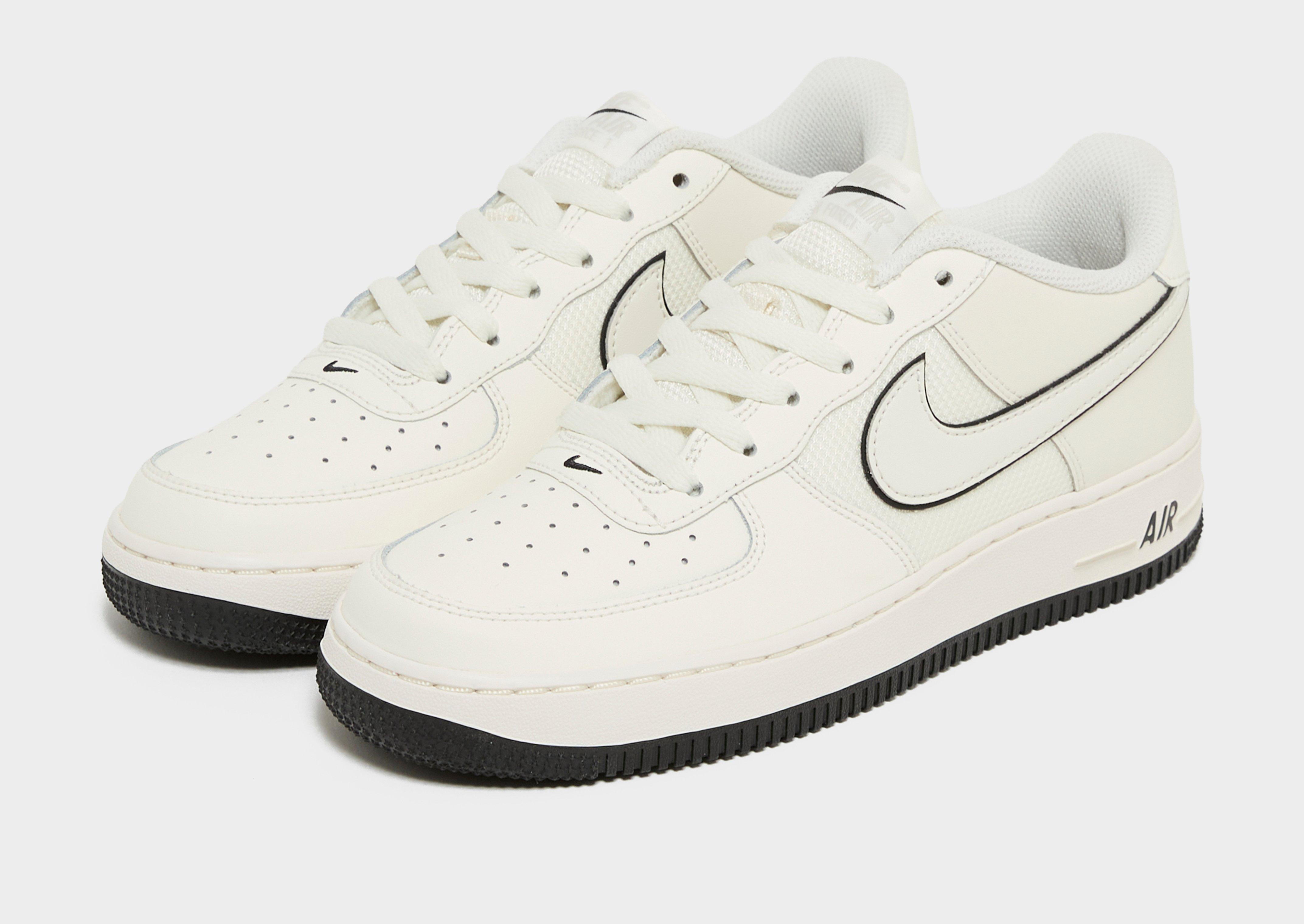 Детски маратонки NIKE AIR FORCE 1 GS IQ7584-133 Бежов