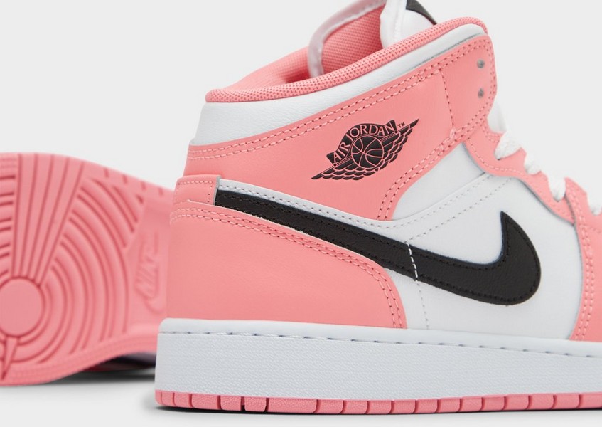 Jordan Air 1 Mid Bg