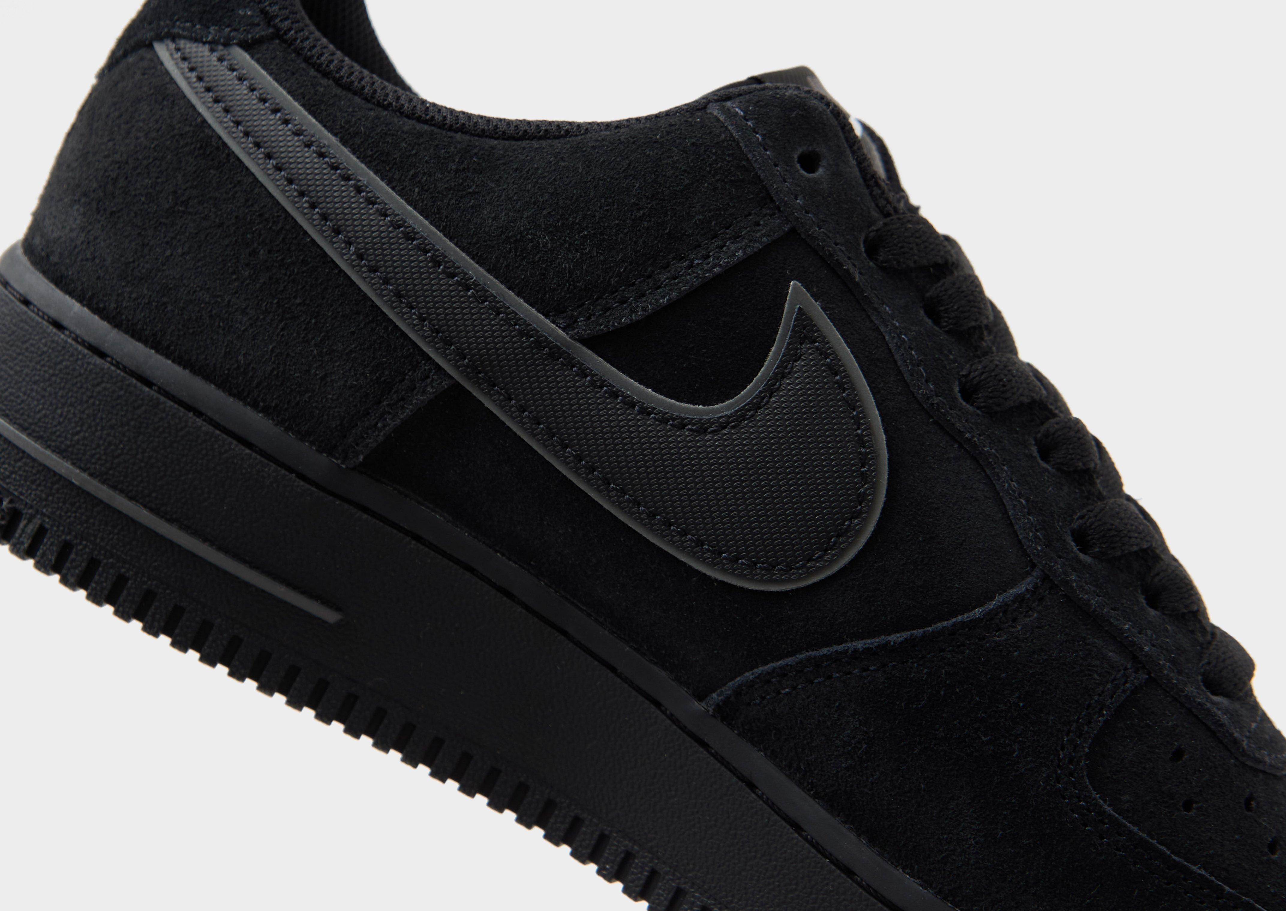 Pánske tenisky NIKE AIR FORCE 1 '07 LV8  IQ0292-010 Černá