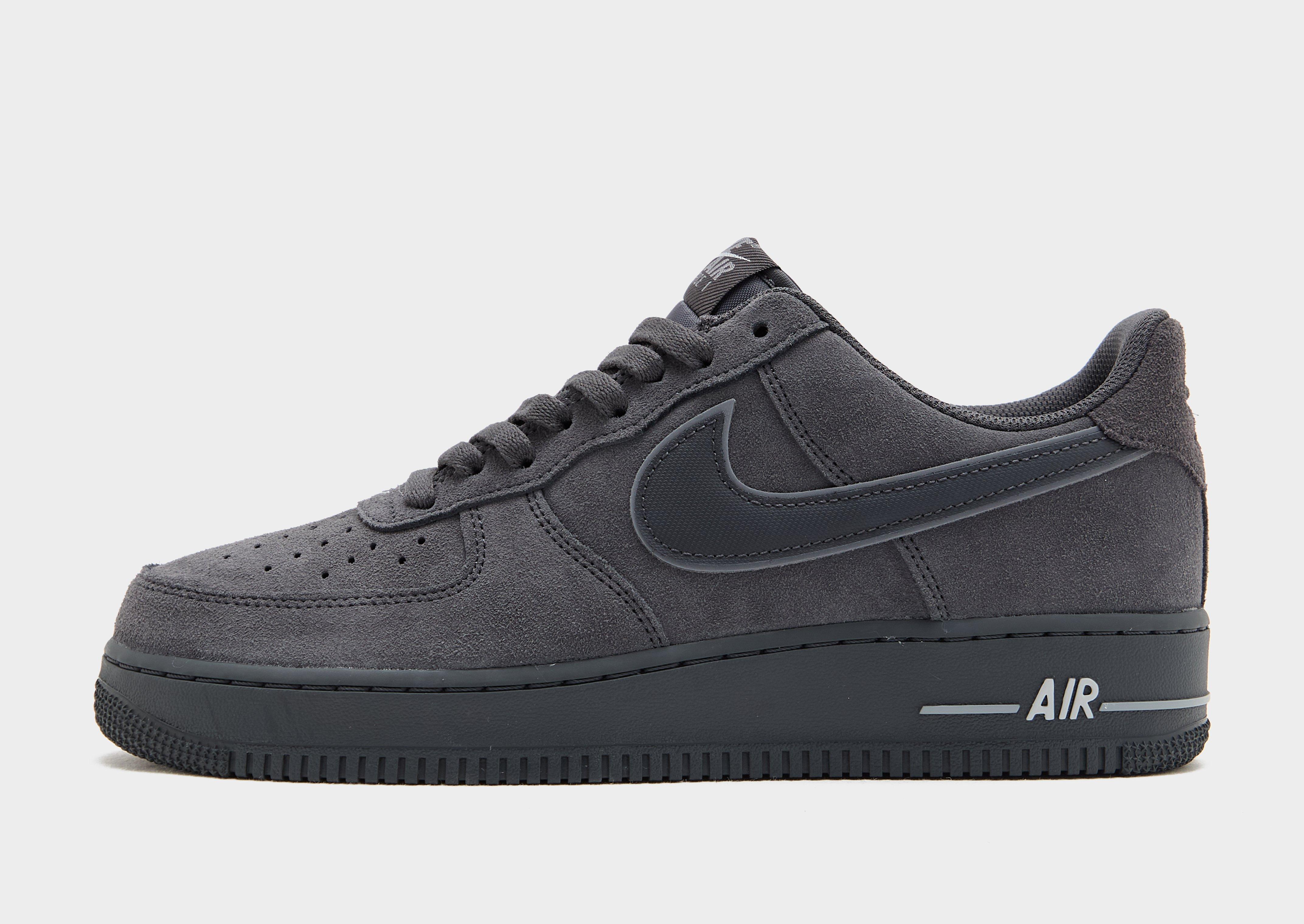 Nike Air Force 1 ’07 Lv8