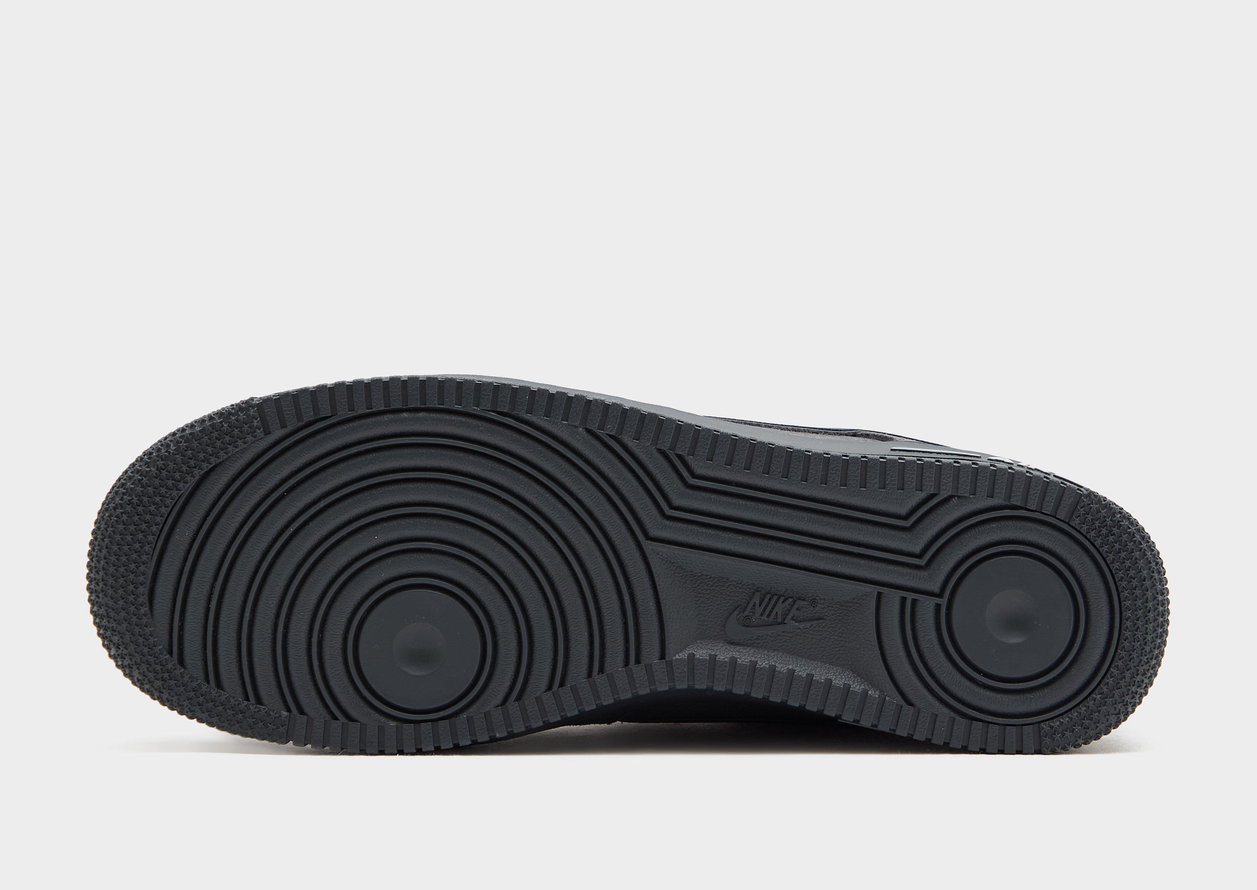 Pánske tenisky NIKE AIR FORCE 1 '07 LV8  IQ0292-060 Sivá