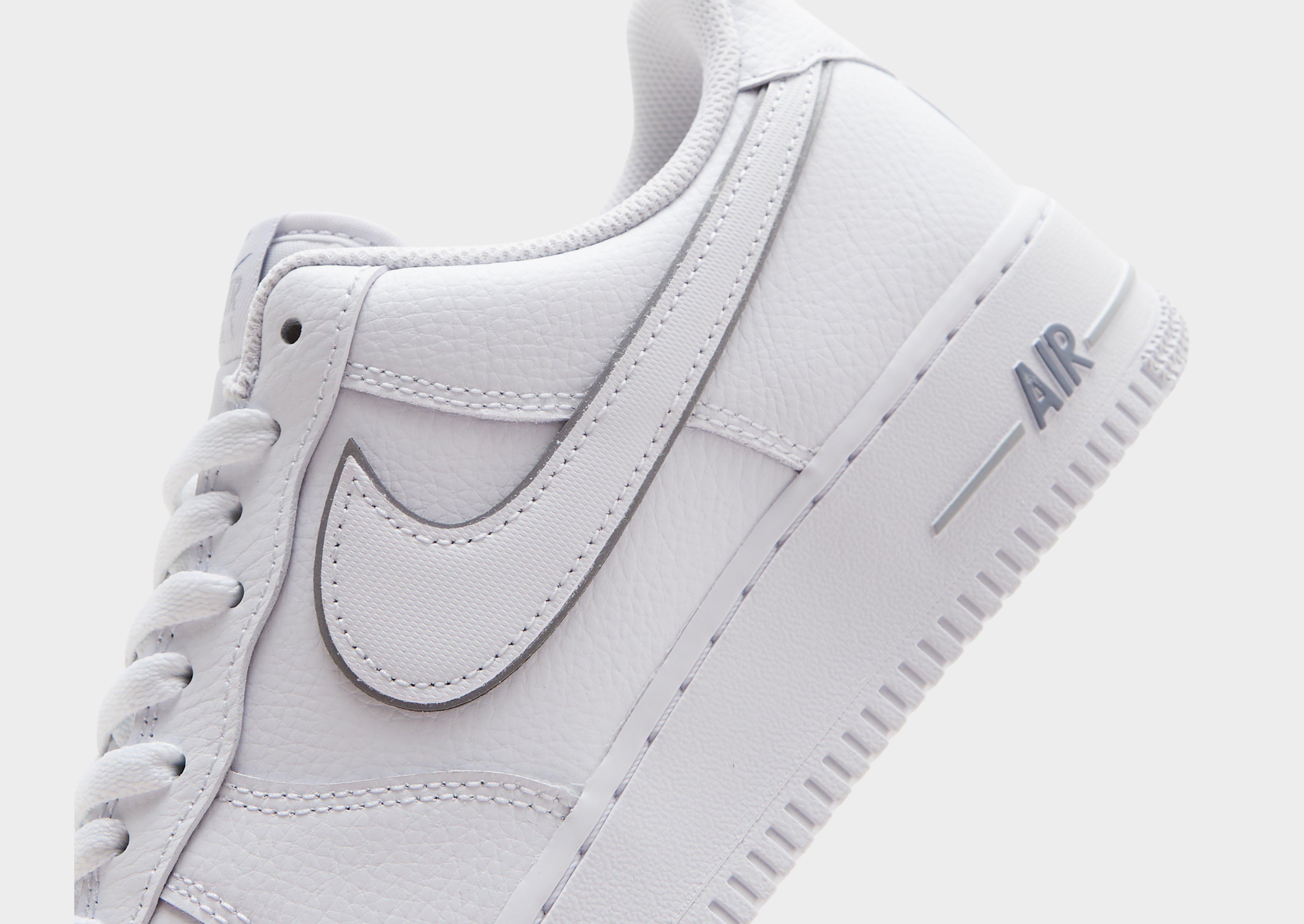 Pánske tenisky NIKE AIR FORCE 1 '07 LV8  IQ5228-100 Biela