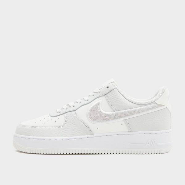 NIKE AIR FORCE 1 '07 LV8