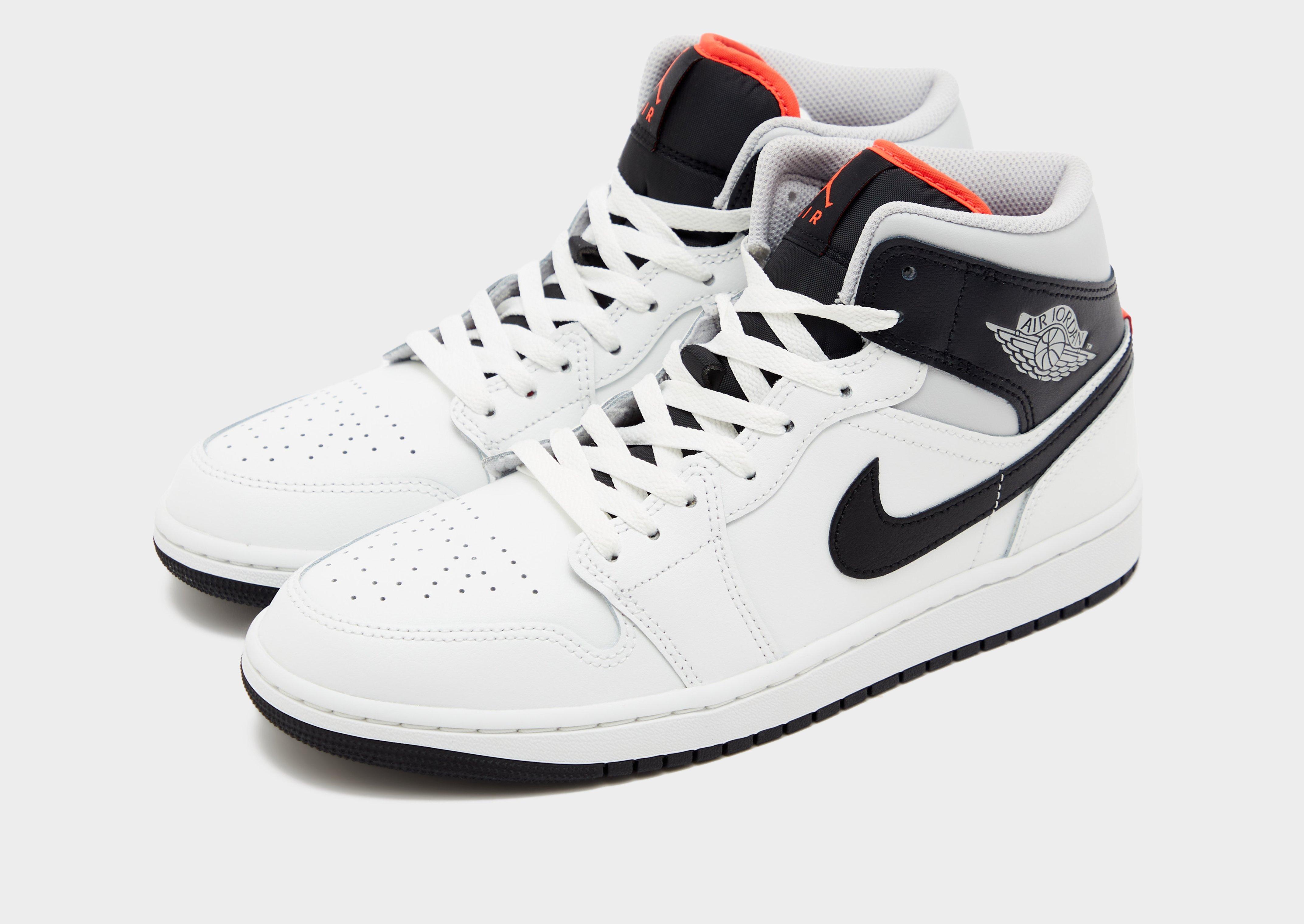 Pánske tenisky AIR JORDAN 1 MID DQ8426-109 Biela