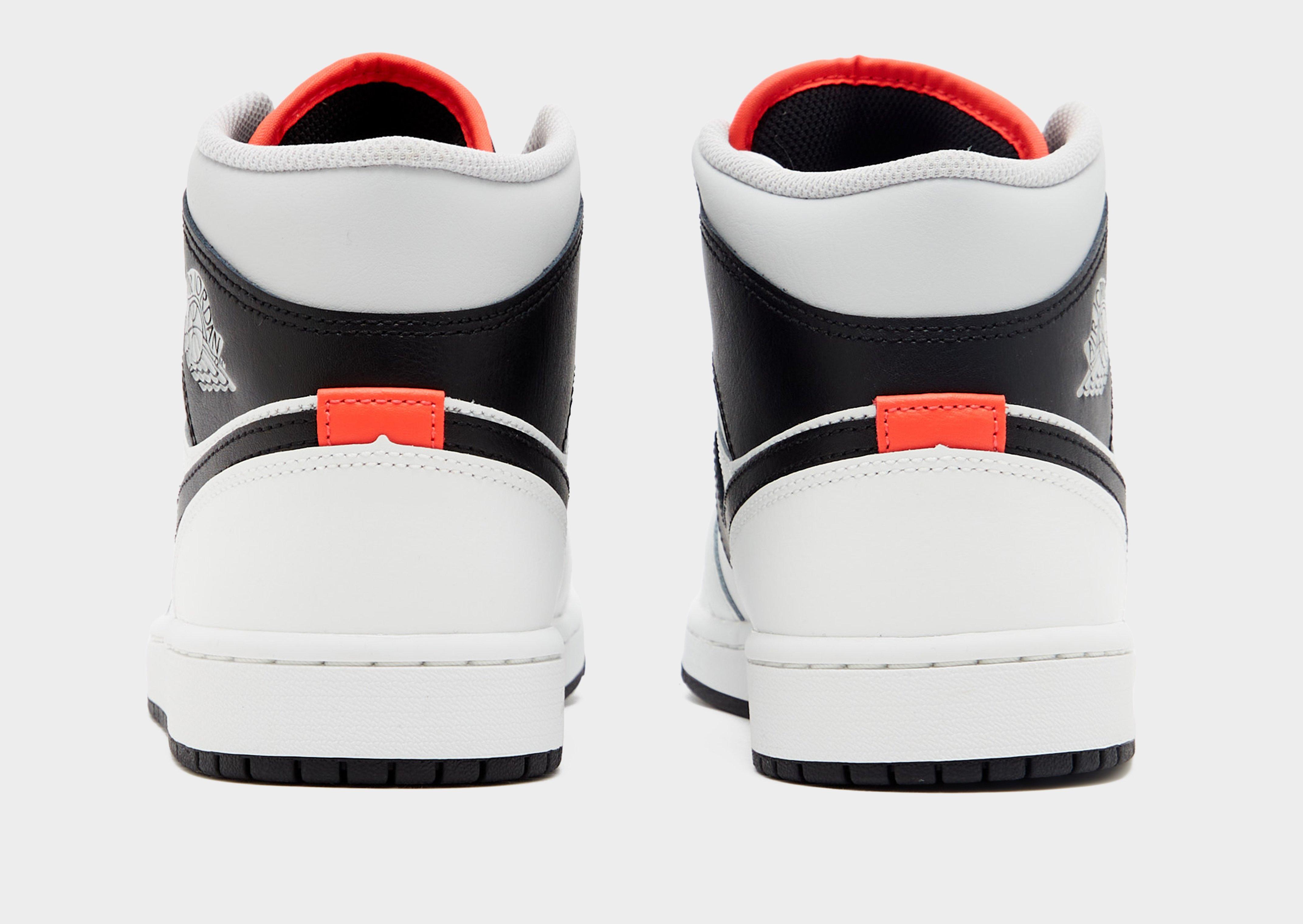 Pánske tenisky AIR JORDAN 1 MID DQ8426-109 Biela