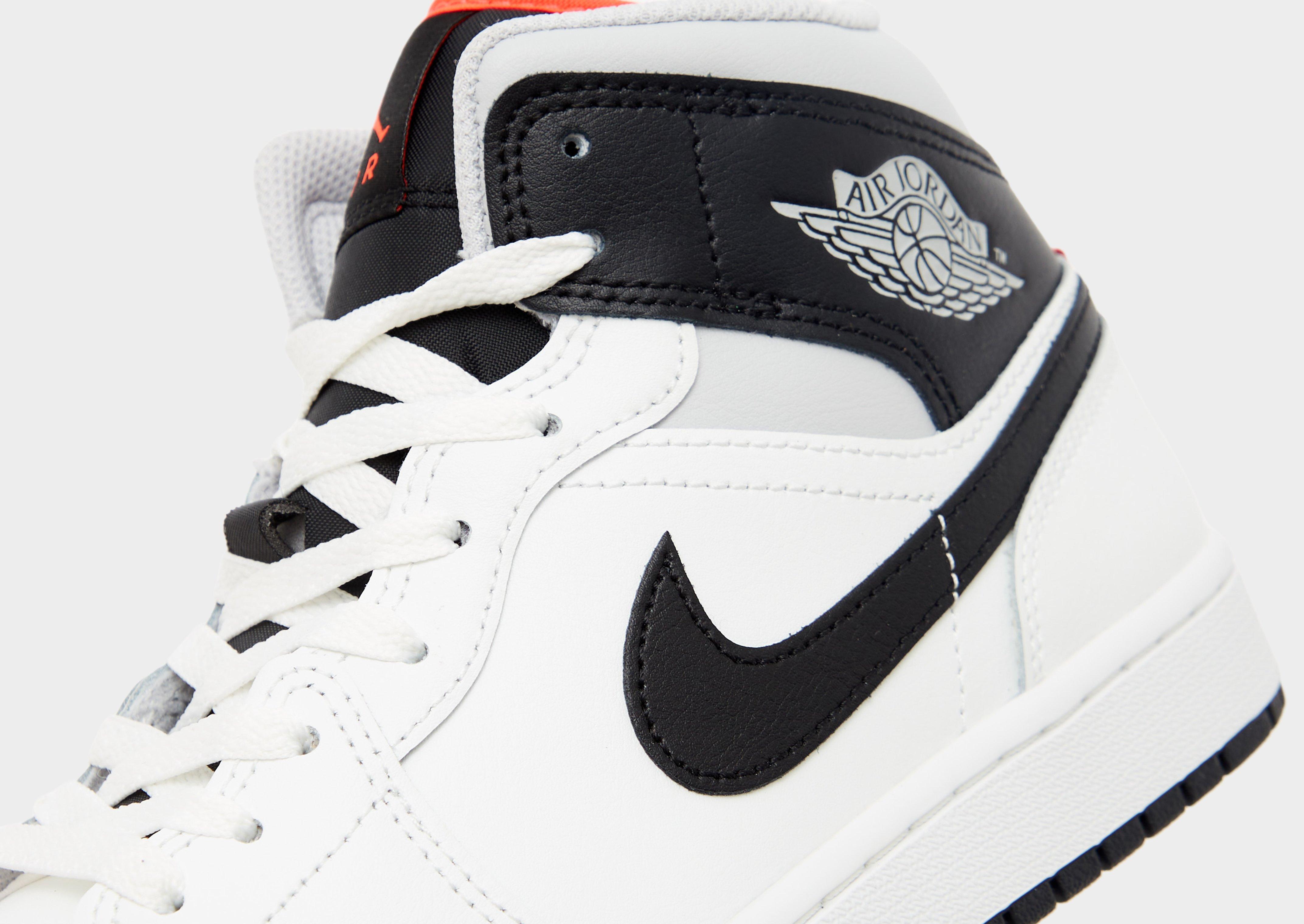 Pánske tenisky AIR JORDAN 1 MID DQ8426-109 Biela