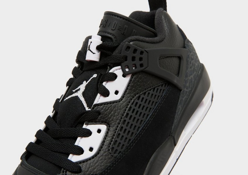 Jordan Spizike Low
