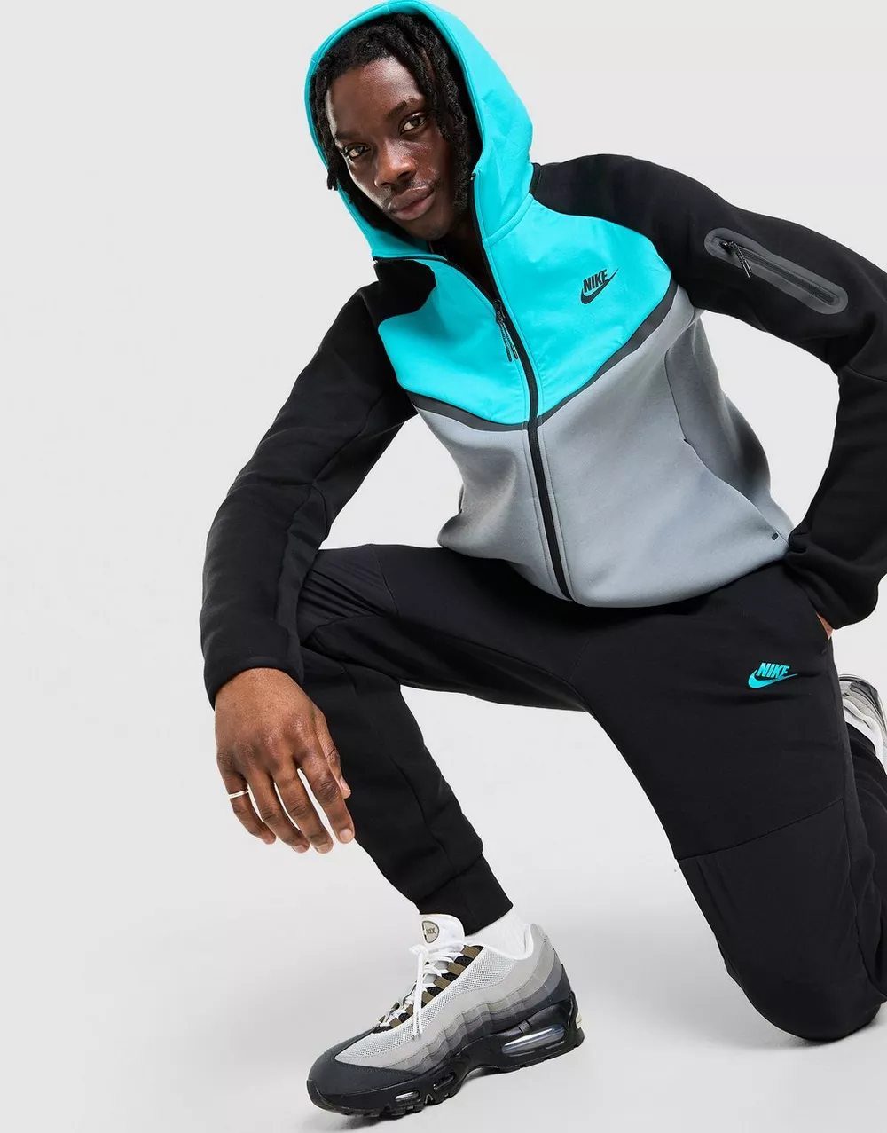 NIKE КОФТА НА БЛИСКАВЦІ З   КАПЮШОНОМ M NK TCH MIX WR, фото 1 з 6