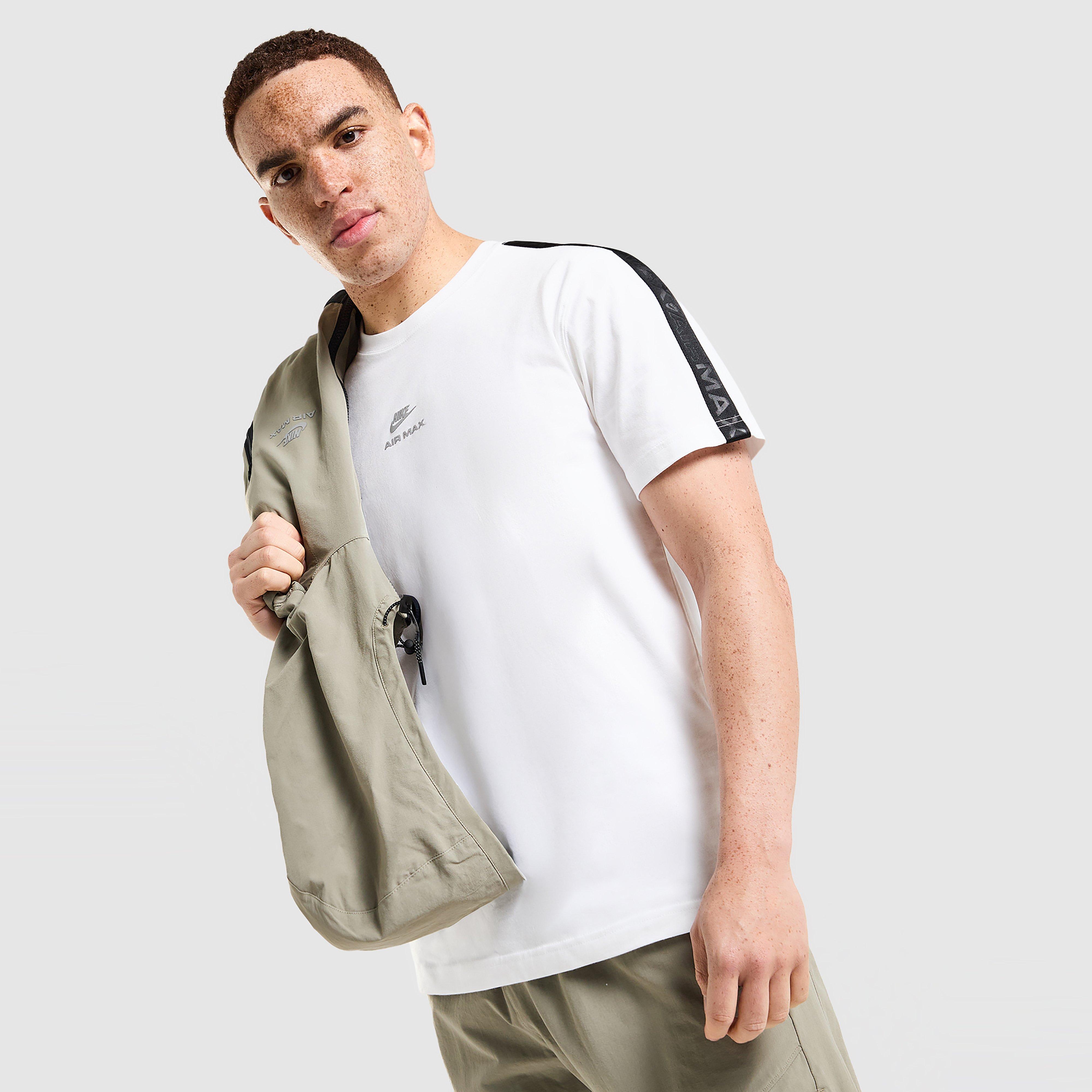 Чоловічі футболки NIKE ФУТБОЛКА M NSW AIR MAX SS TEE TAPE