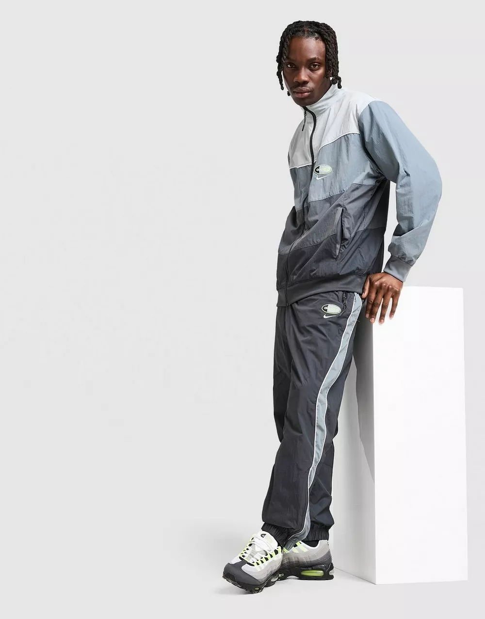 NIKE КОФТА НА БЛИСКАВЦІ M NSW AIR MAX 95 WVN JKT, фото 1 з 5