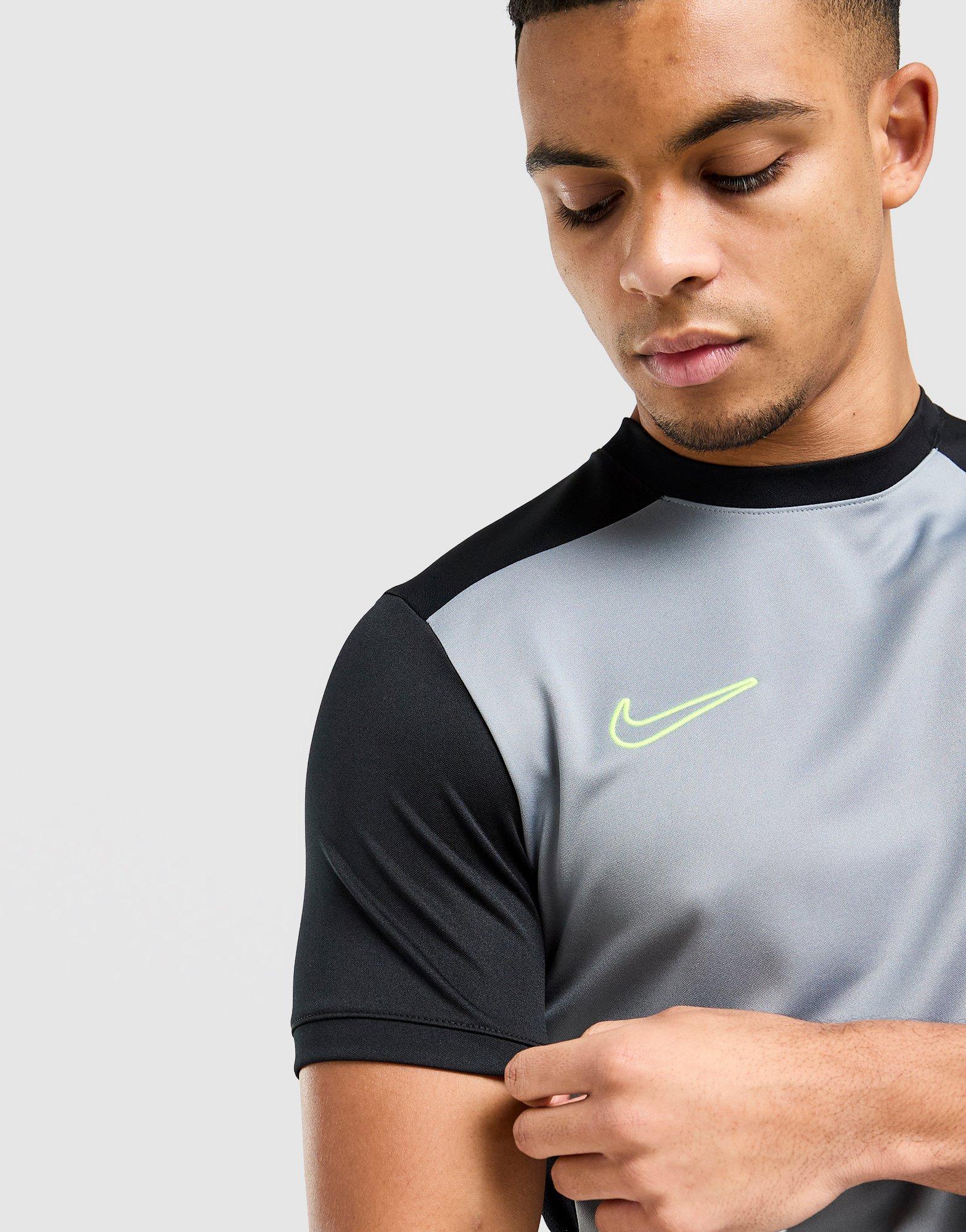 Tricou pentru bărbați NIKE TRICOU M NK DF ACD25 SS TOP BR HJ3791-067 Negru