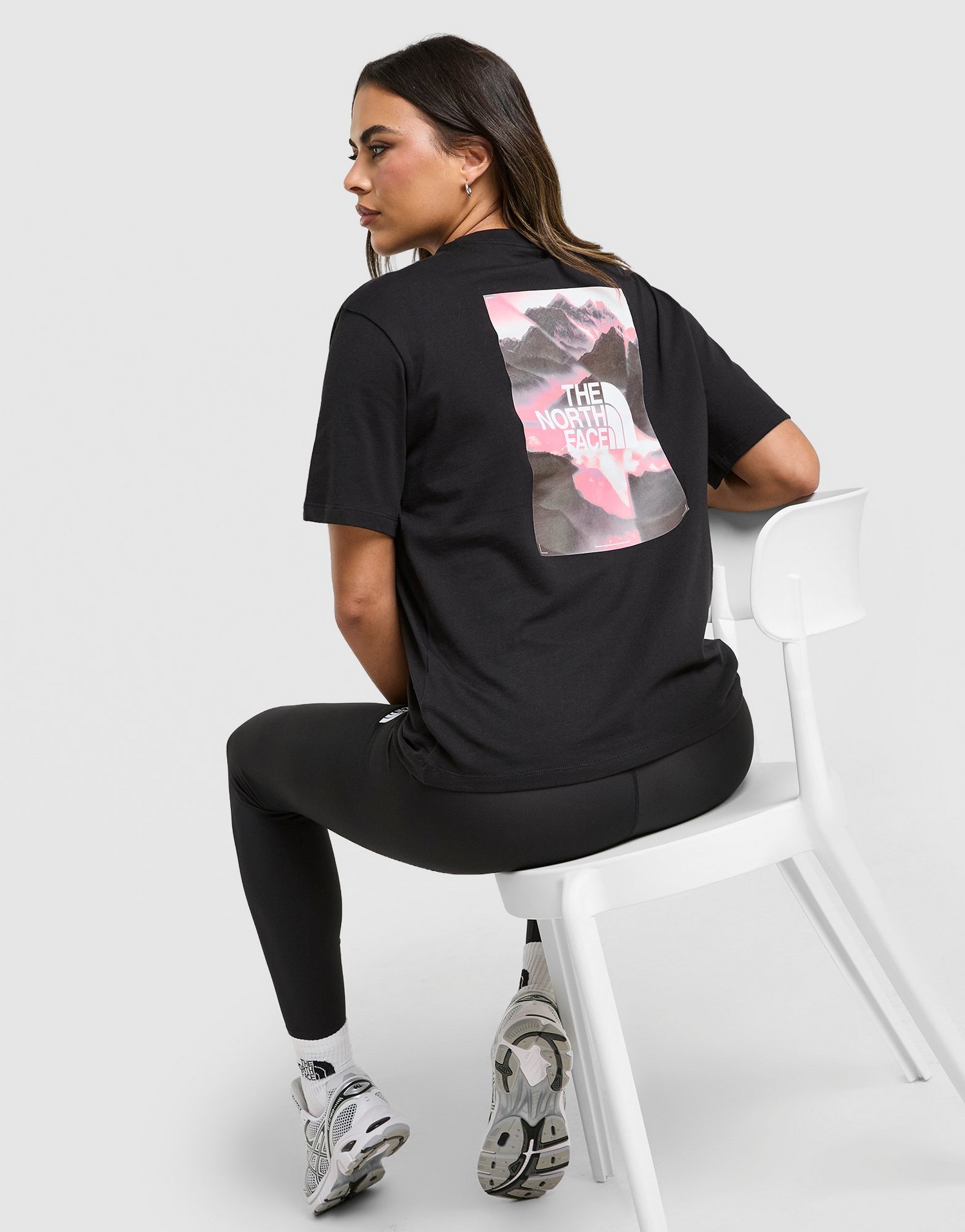 The North Face Tričko Oversize Mountain Prism