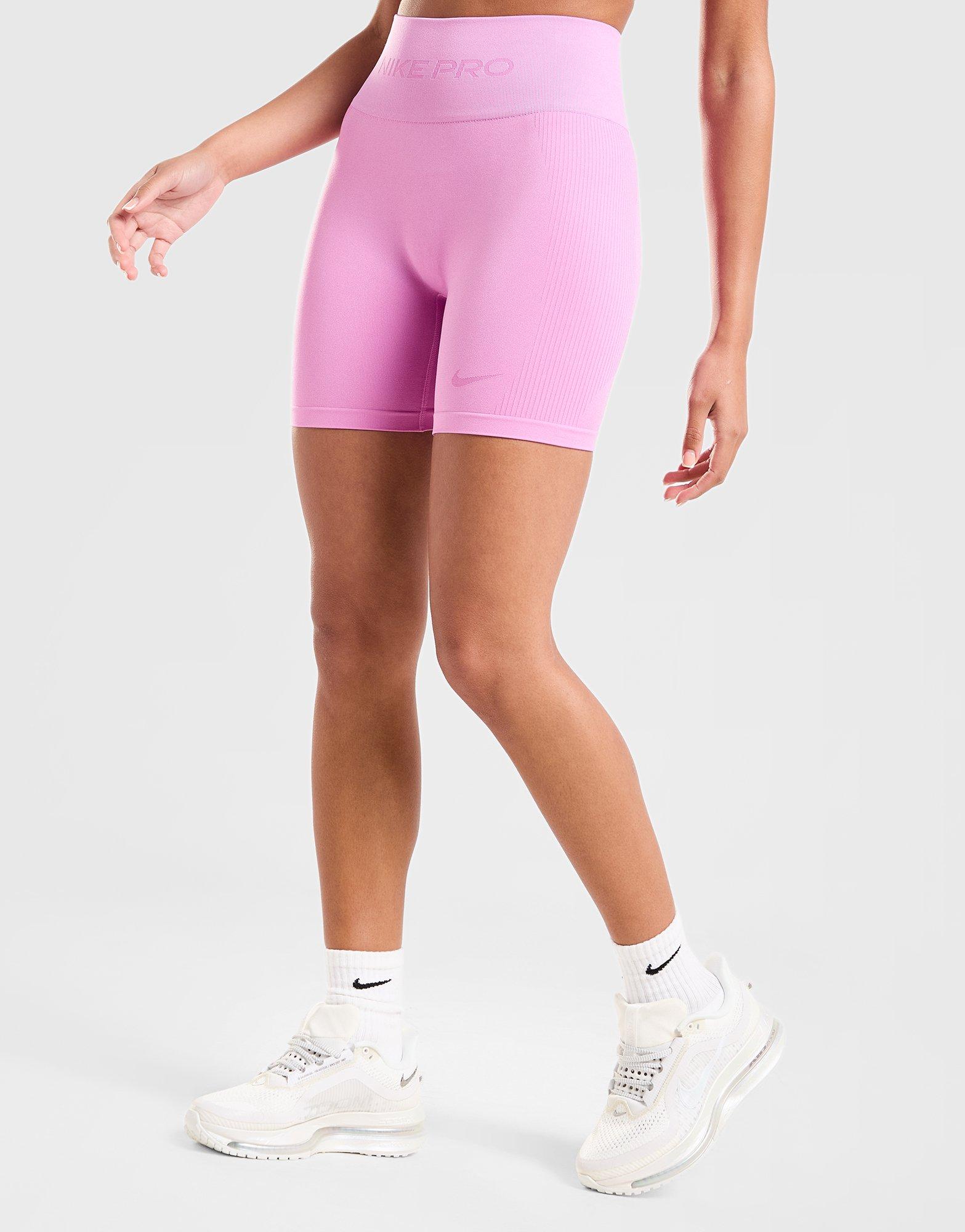 Krótkie spodenki, szorty damskie NIKE SZORTY W NP DF SMLS HR 5IN SHORT IF1210-503 Różowy