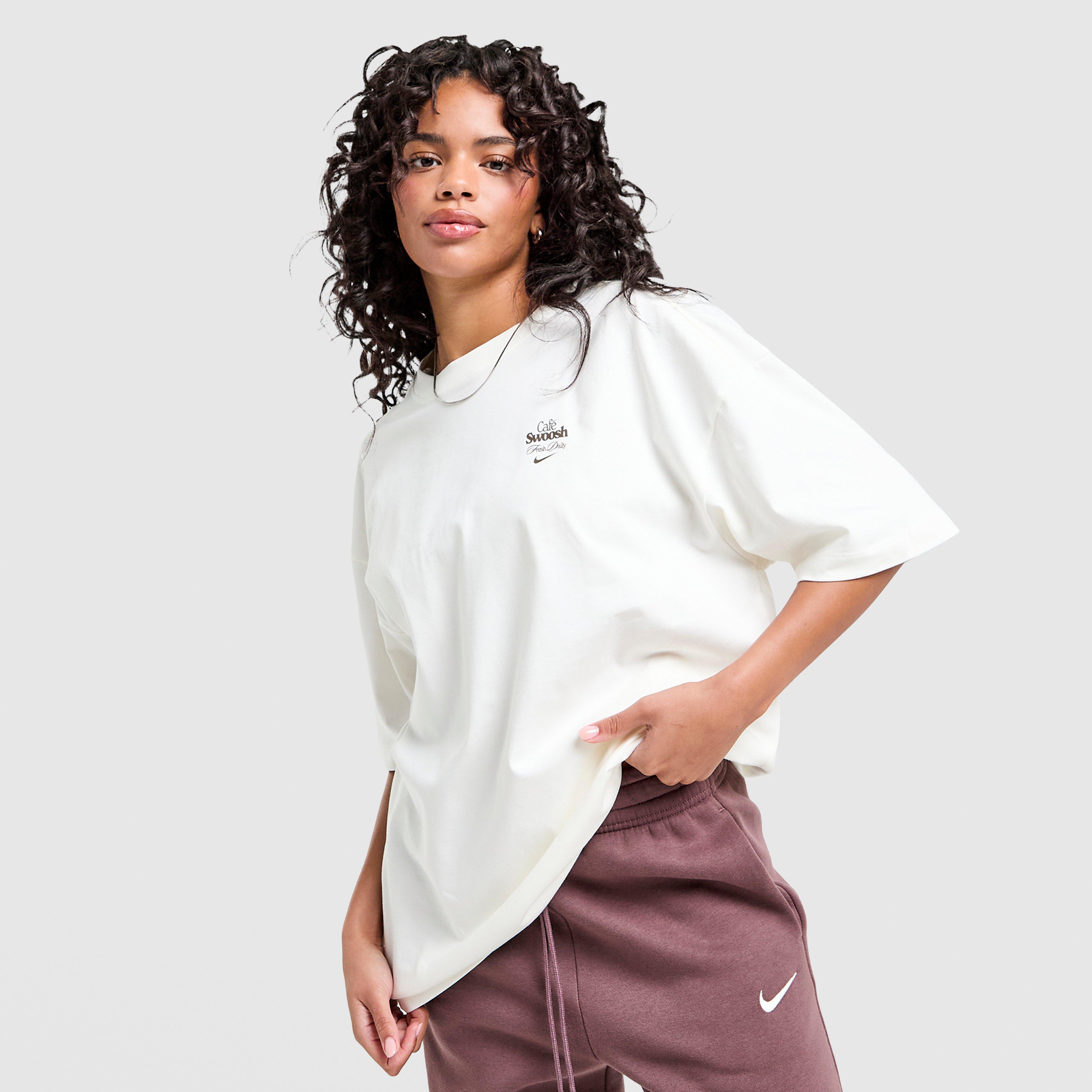 Koszulka, t-shirt damski NIKE T-SHIRT W NSW CLASSIC SS TEE ENERGY