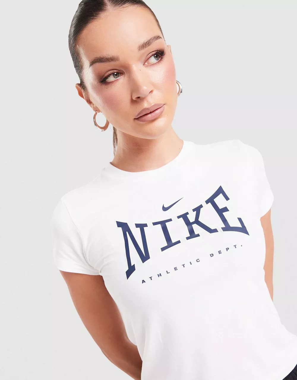 NIKE ФУТБОЛКА W NSW MOD CROP ATH LEAGUE TEE, фото 1 з 4