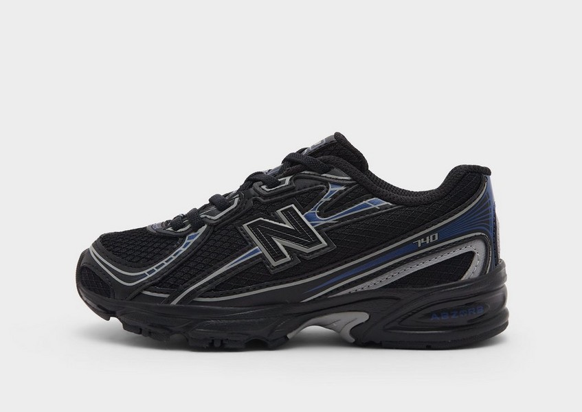 New Balance 740
