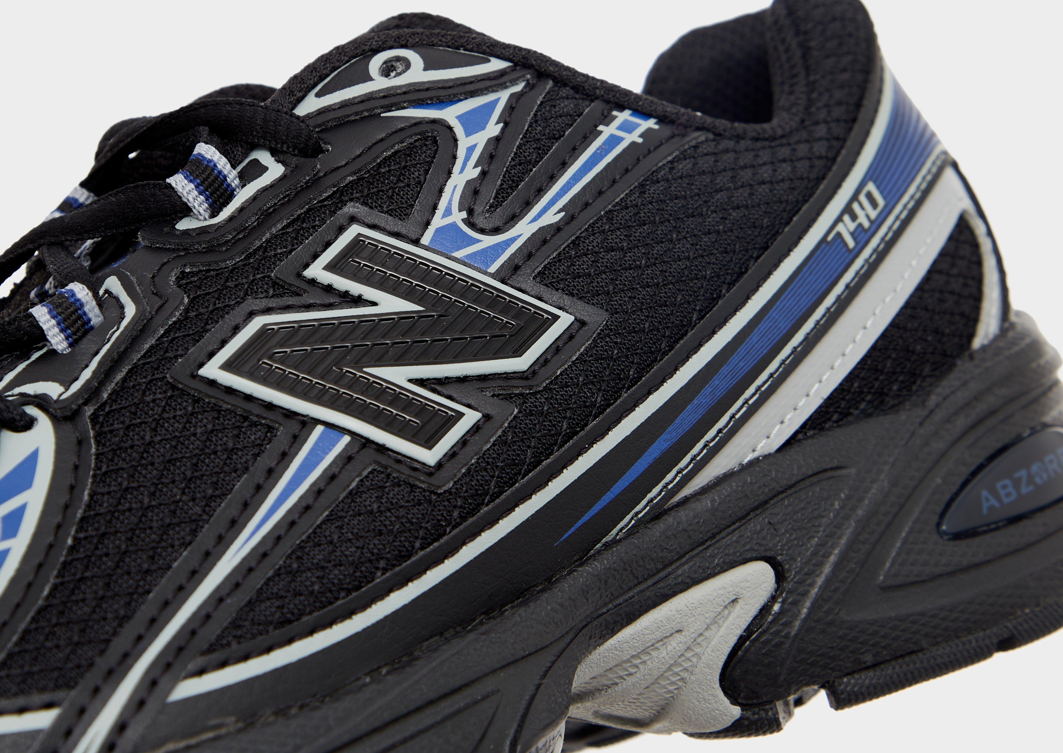 New Balance 740